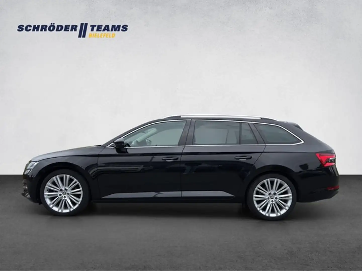Skoda Superb Combi 2.0 TSI DSG Style AHK/NAVI Schwarz - 2