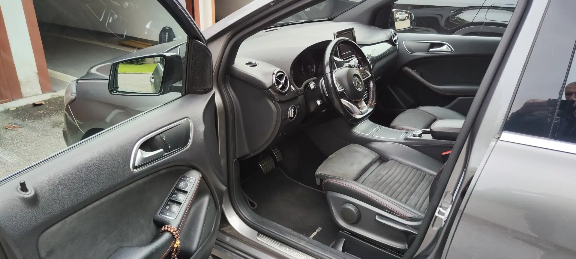 Mercedes-Benz B 200 d Executive Next 4MATIC auto - 2