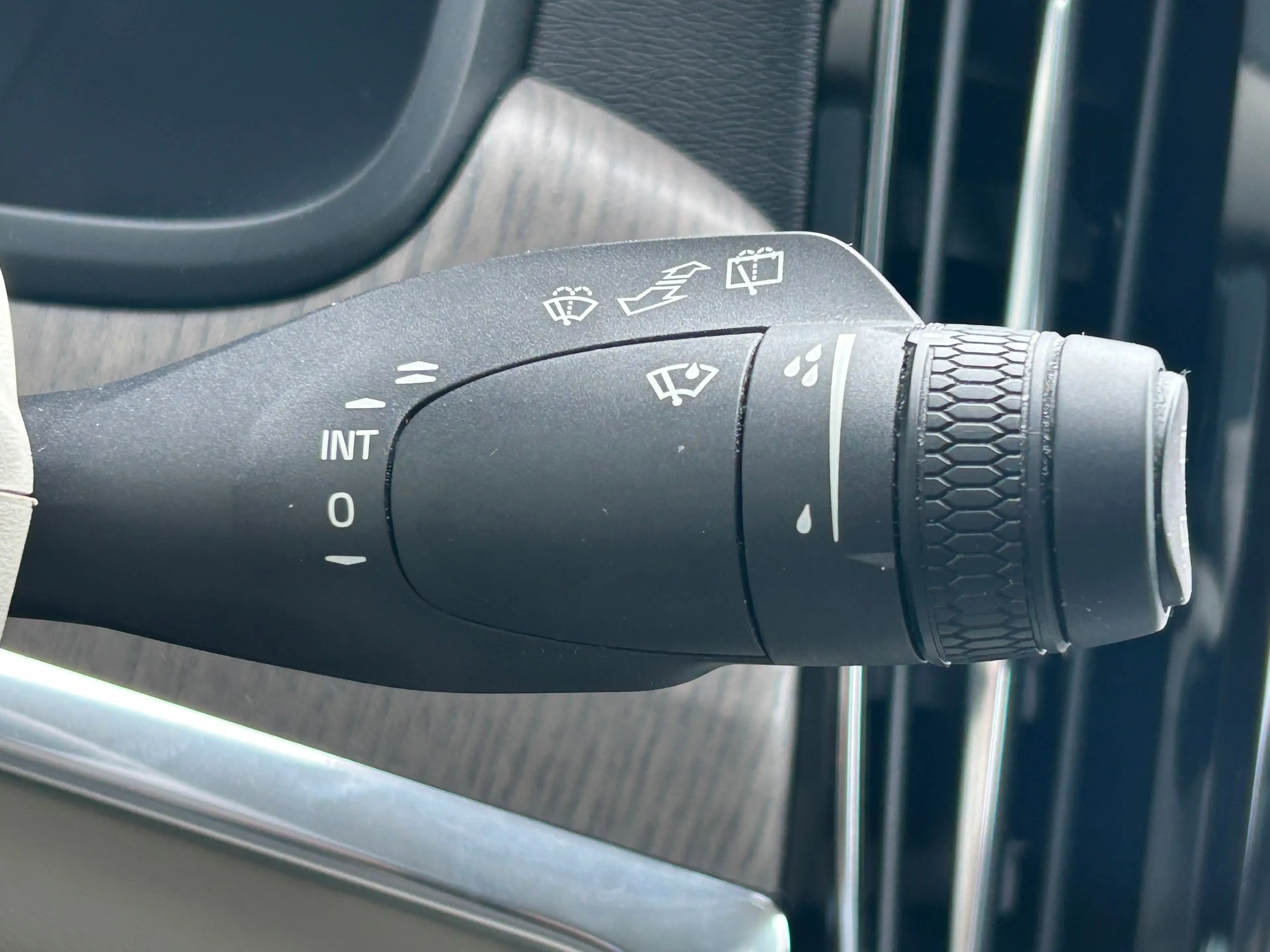 Volvo V90 Long Range 2.0 T6 Plug-in hybrid AWD Core Bright | — photo 17
