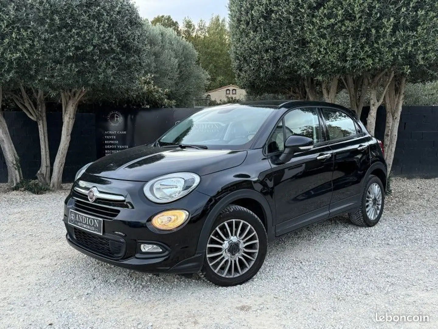 Fiat 500X 1.6 MULTIJET 16V 120CH LOUNGE Noir - 1