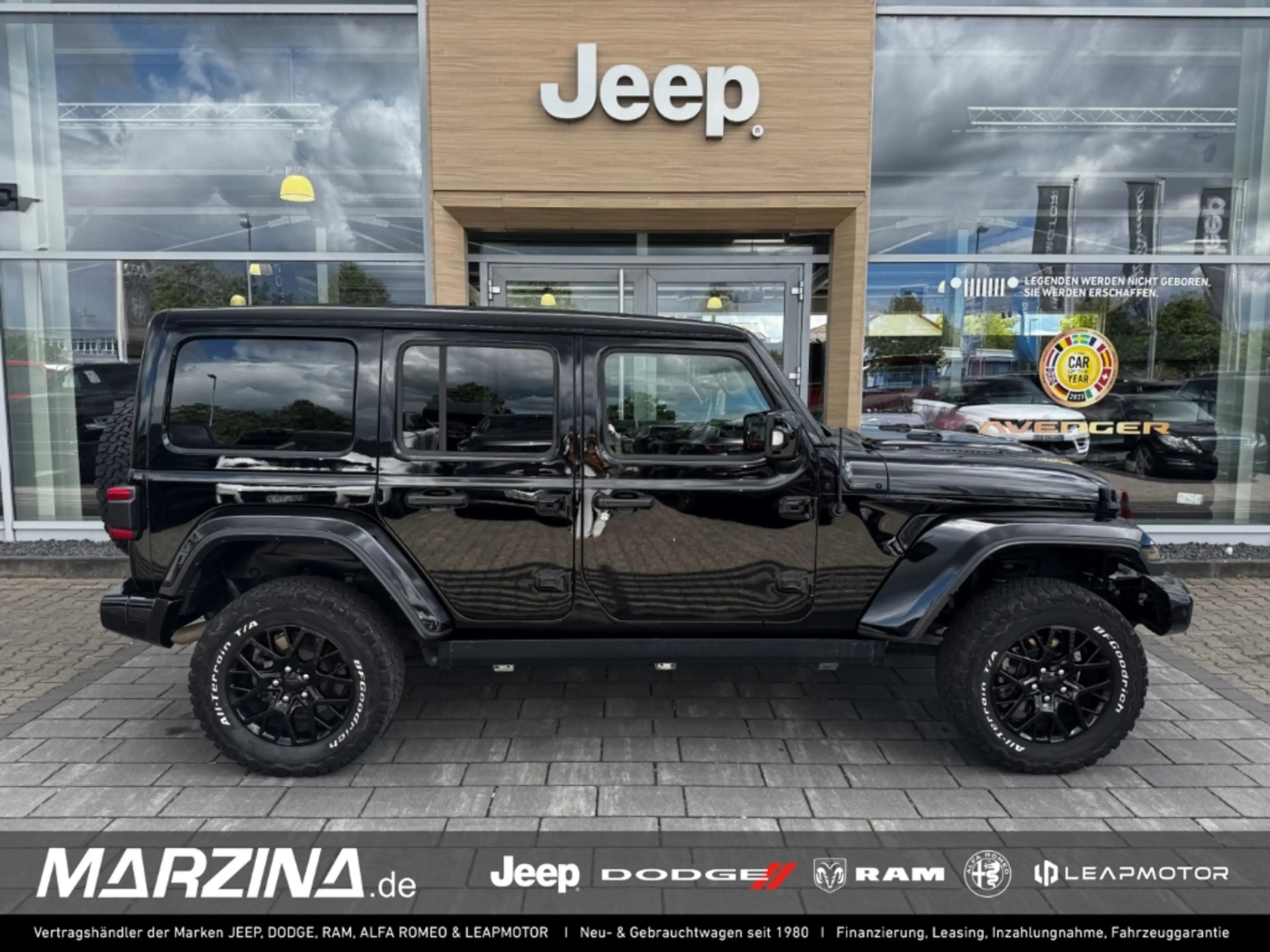 Jeep Wrangler Sahara 4xe Umbau 285er Höher Trittbretter elektris