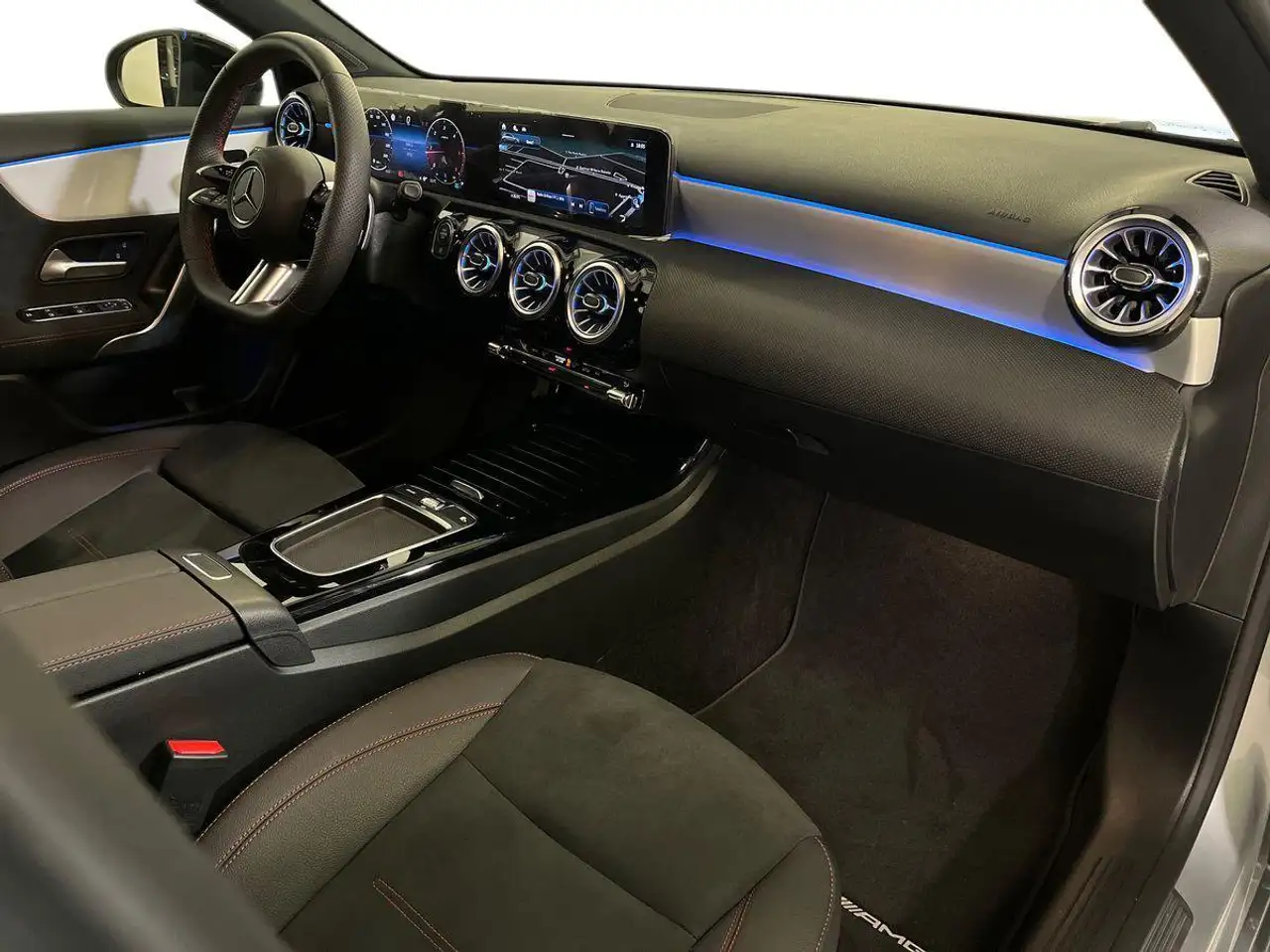 Mercedes-Benz A-Class 2026 — фото 15