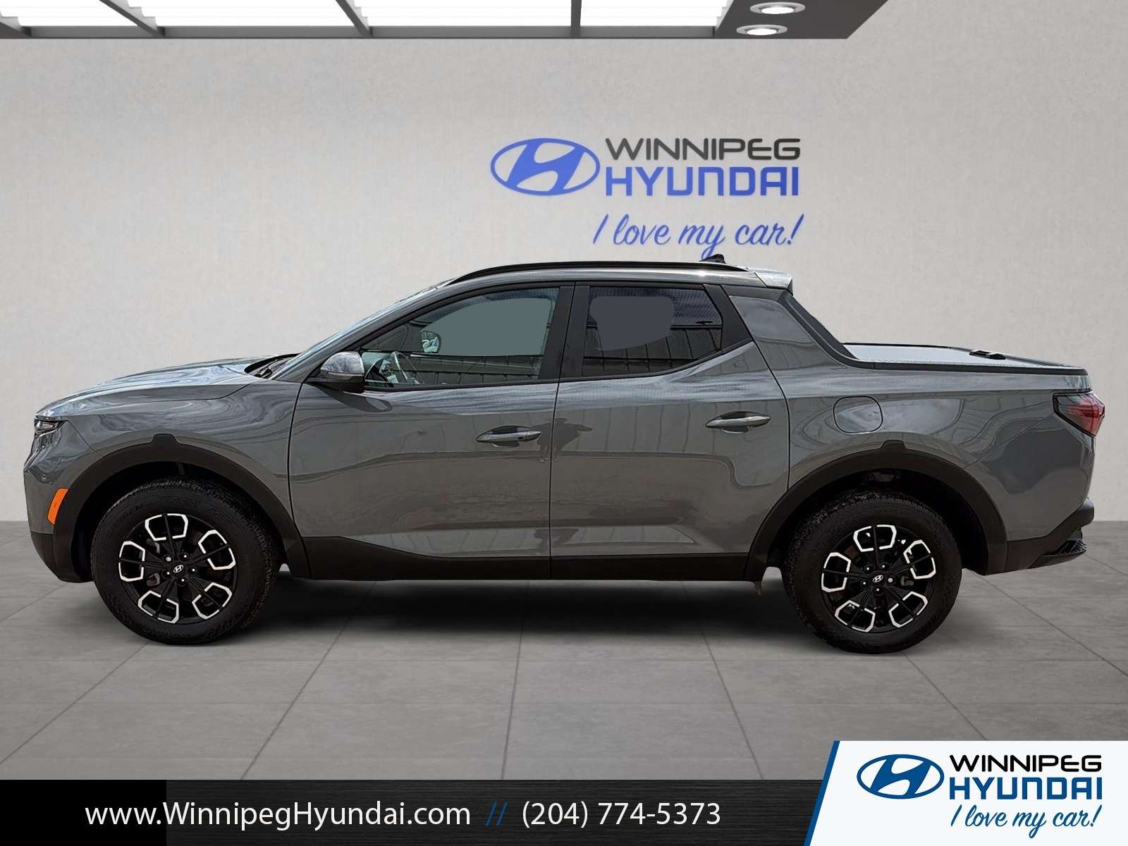 used 2023 Hyundai Santa Cruz car, priced at $33,999