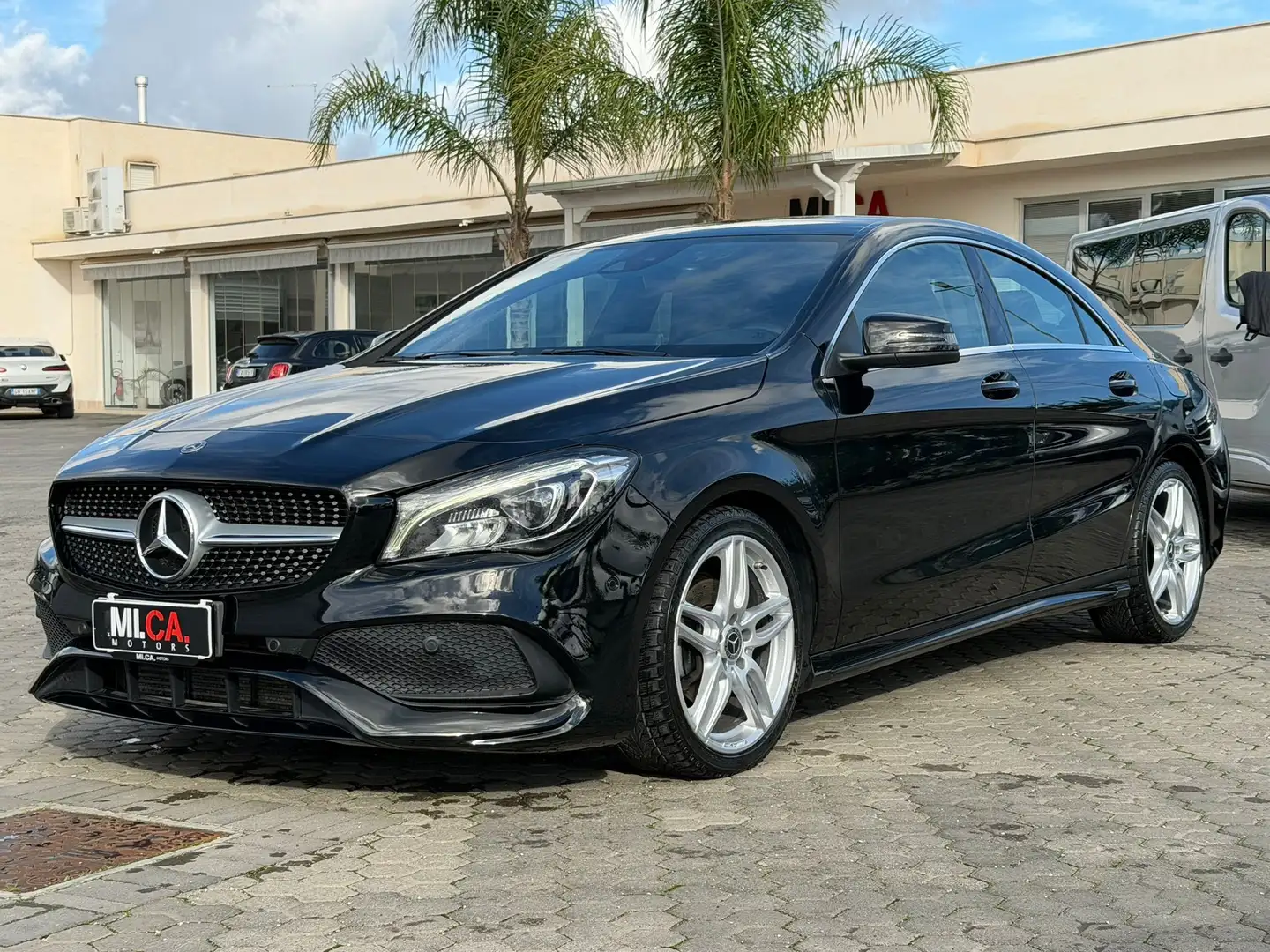 Mercedes-Benz CLA 200 CLA 200 d (cdi) Business auto Nero - 1