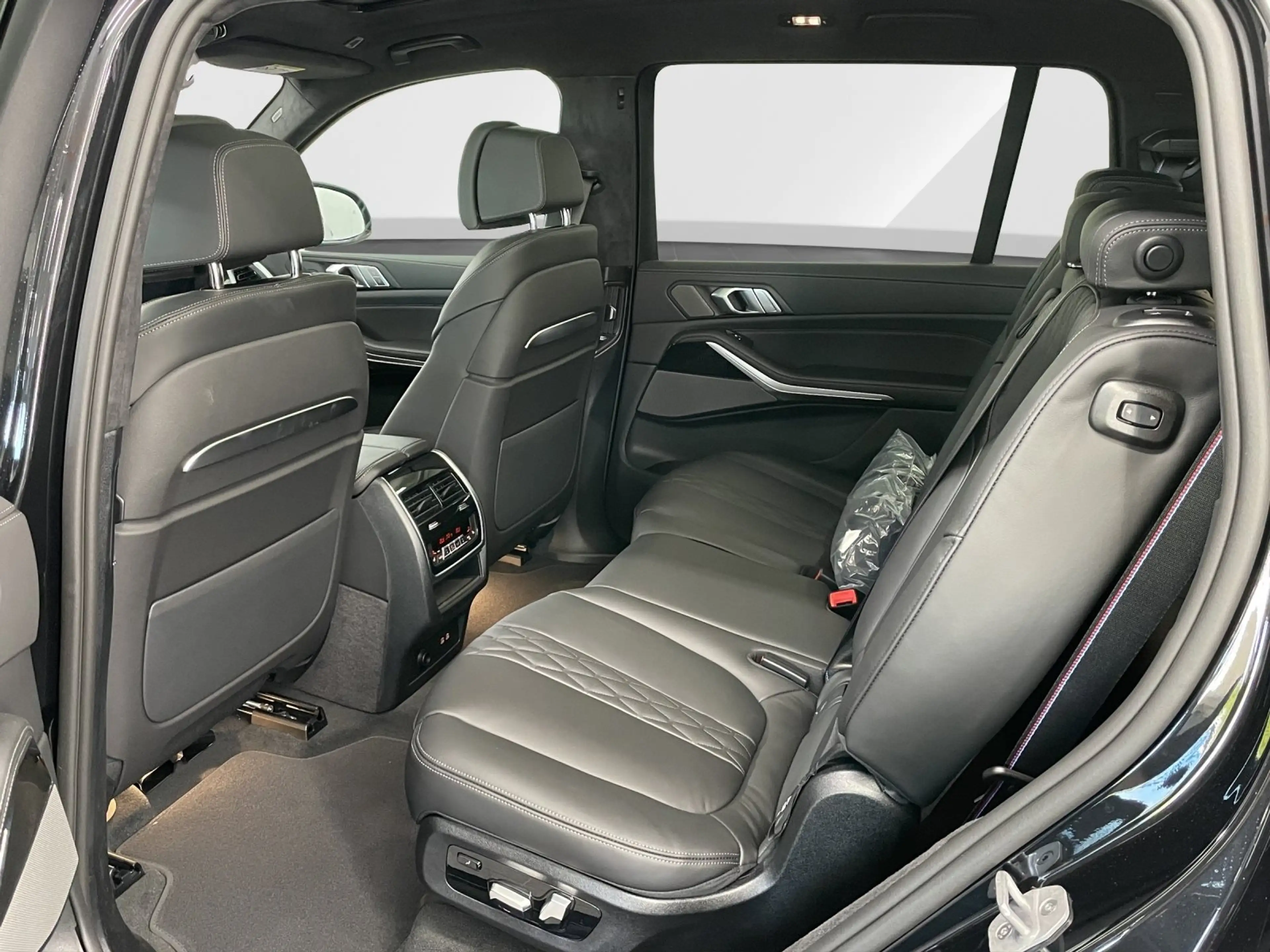 BMW X7 xDrive40d  - UPE 130.430,-€ #exclusive — photo 13