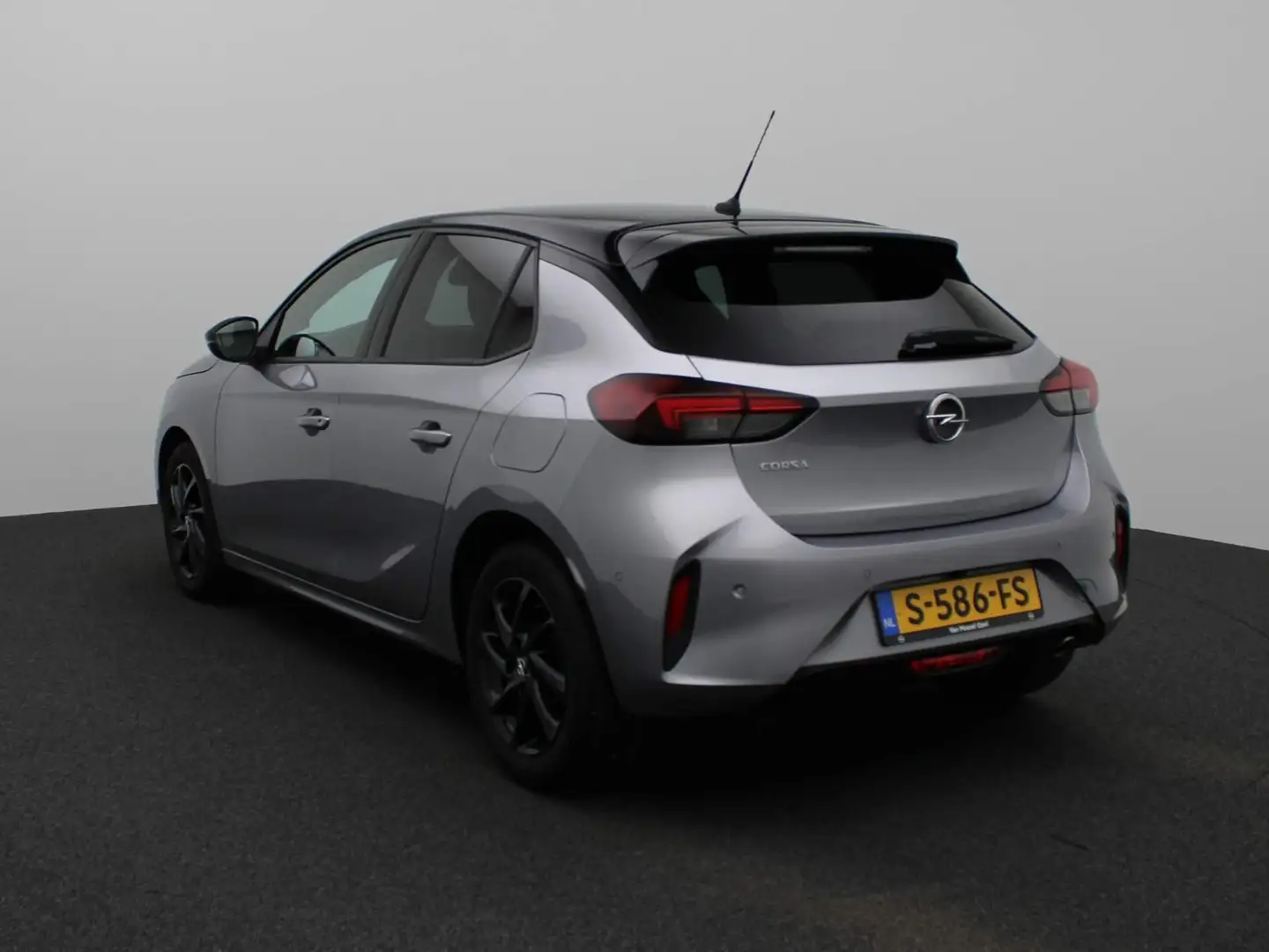 Opel Corsa 1.2 GS Line | Camera | Parkeersensoren | Climate c Grijs - 2