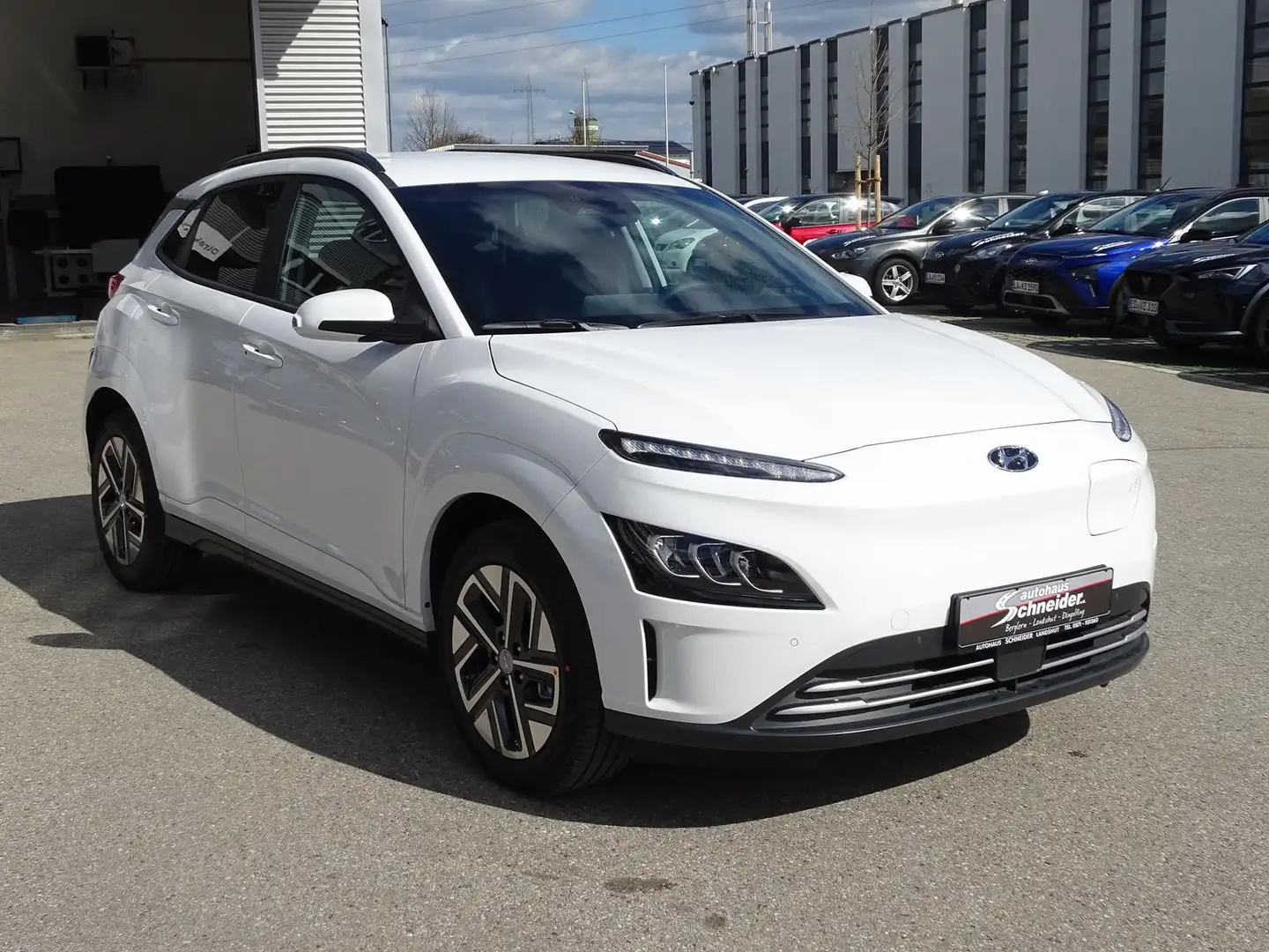 Hyundai KONA EV 64kWh PRIME NAVI/ACC/LED/HuD/KAMERA Weiß - 2