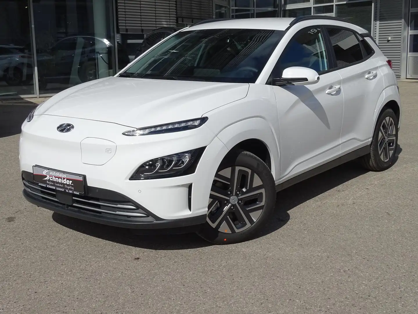 Hyundai KONA EV 64kWh PRIME NAVI/ACC/LED/HuD/KAMERA Weiß - 1