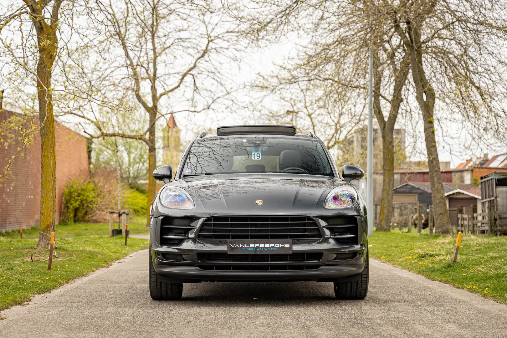 Porsche Macan PDK * Pano * Camera * Trekhaak * LED * 12-way Gris - 2