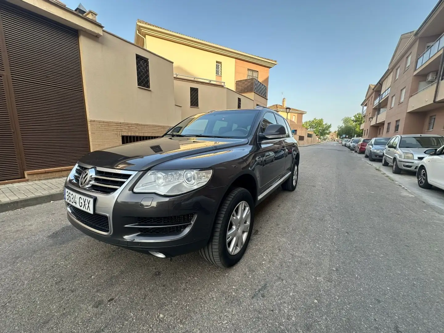 Volkswagen Touareg Todoterreno Manual de 5 Puertas Grau - 2