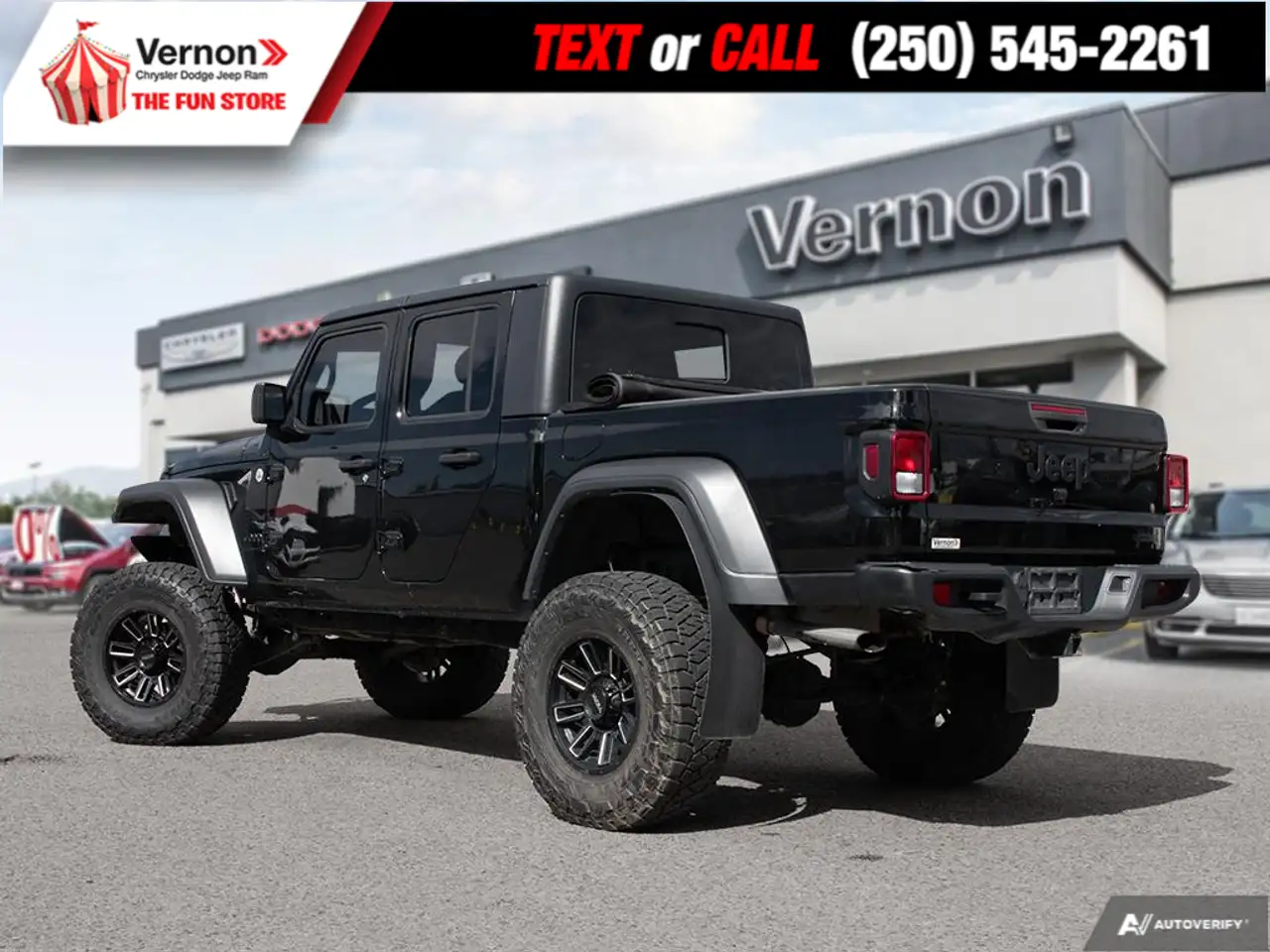 Jeep Gladiator снимка Jeep Gladiator