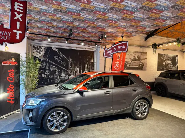 Kia Stonic Stonic 1.0 * BOITE AUTO * CAM * SIEGES CHAUFFANTS