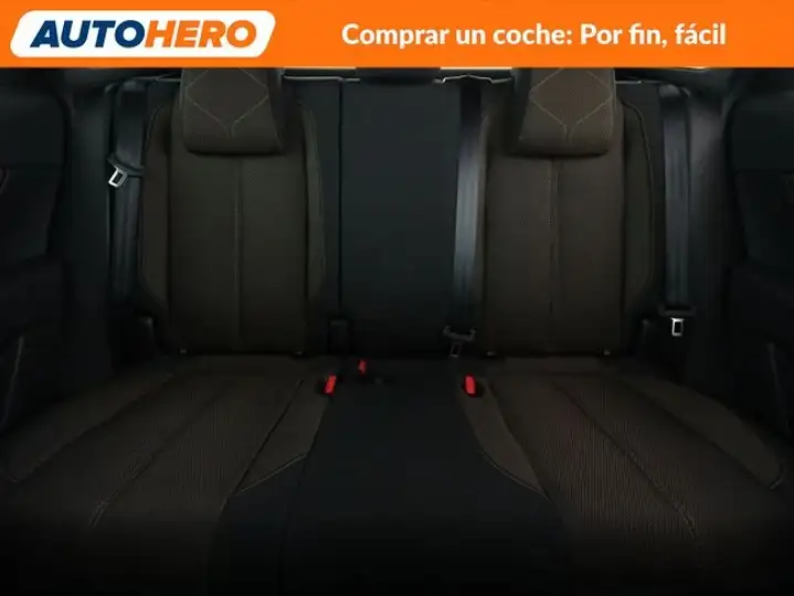 DS 7 Crossback 2020, foto 16