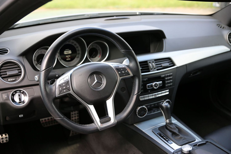 Mercedes-Benz C 250 * CGI*AMG*PANO*MEMORY*PARAMETER*LED*NAV — photo 15