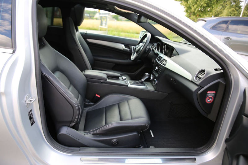 Mercedes-Benz C 250 * CGI*AMG*PANO*MEMORY*PARAMETER*LED*NAV — photo 10
