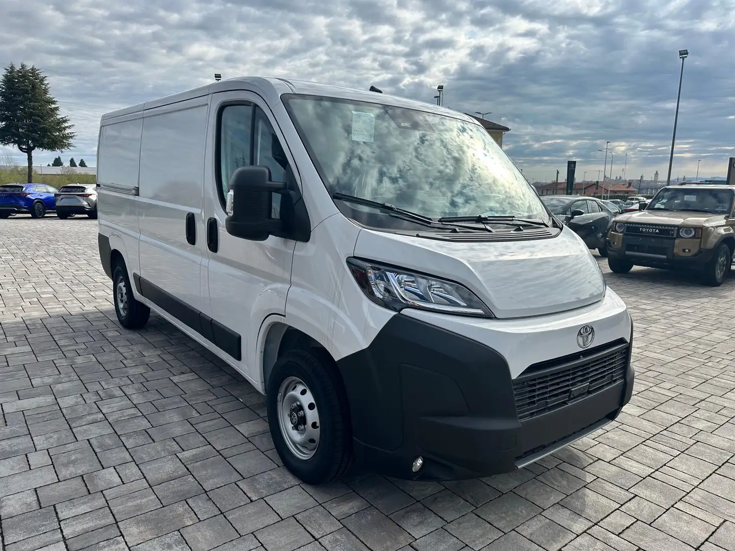 Toyota Proace Max Proace Max - NG '24 Van L2H1 Porta singola Diesel Alb - 2