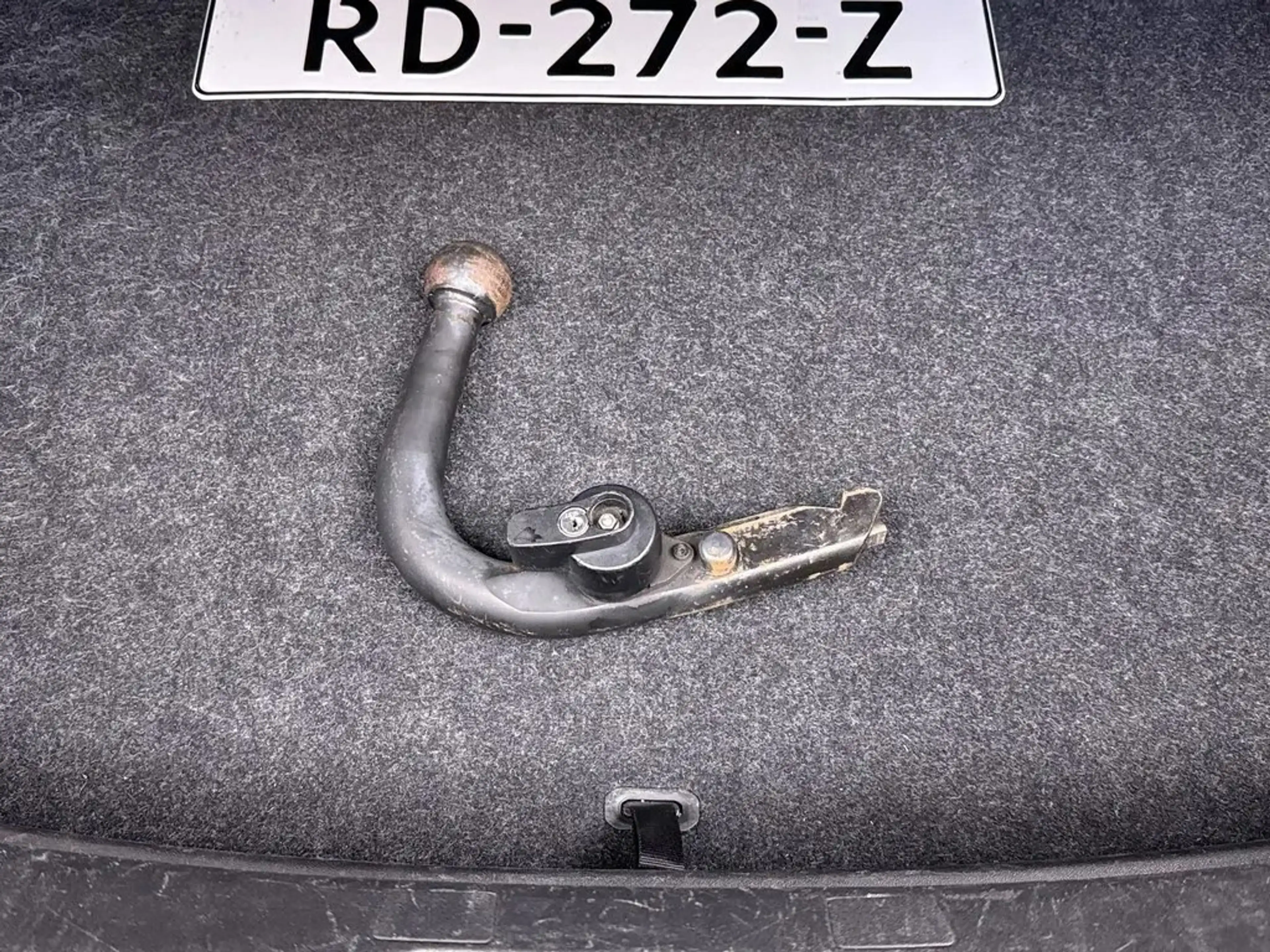 Volvo V40 2.0 T4 190pk Business Sport | Navi | Camera | Trek — photo 20