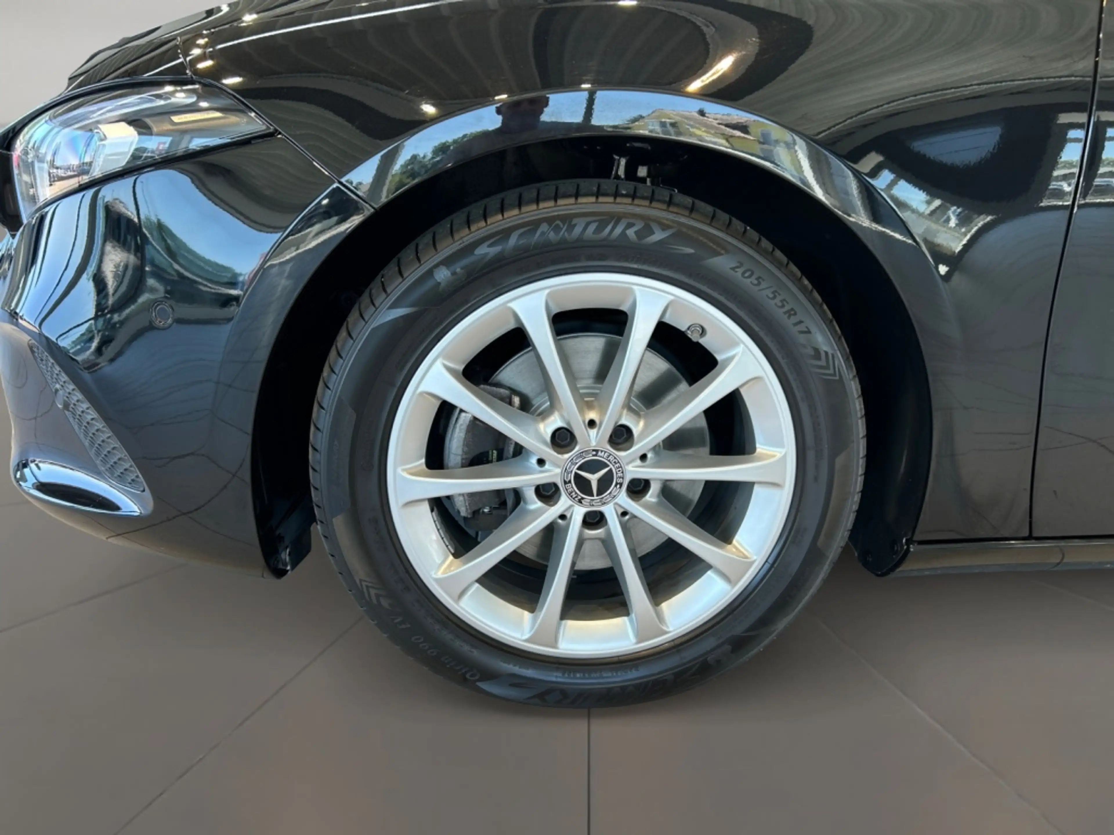 Mercedes-Benz A 200 Progressive MBUX+Progressive+Carbon+Pano — photo 8