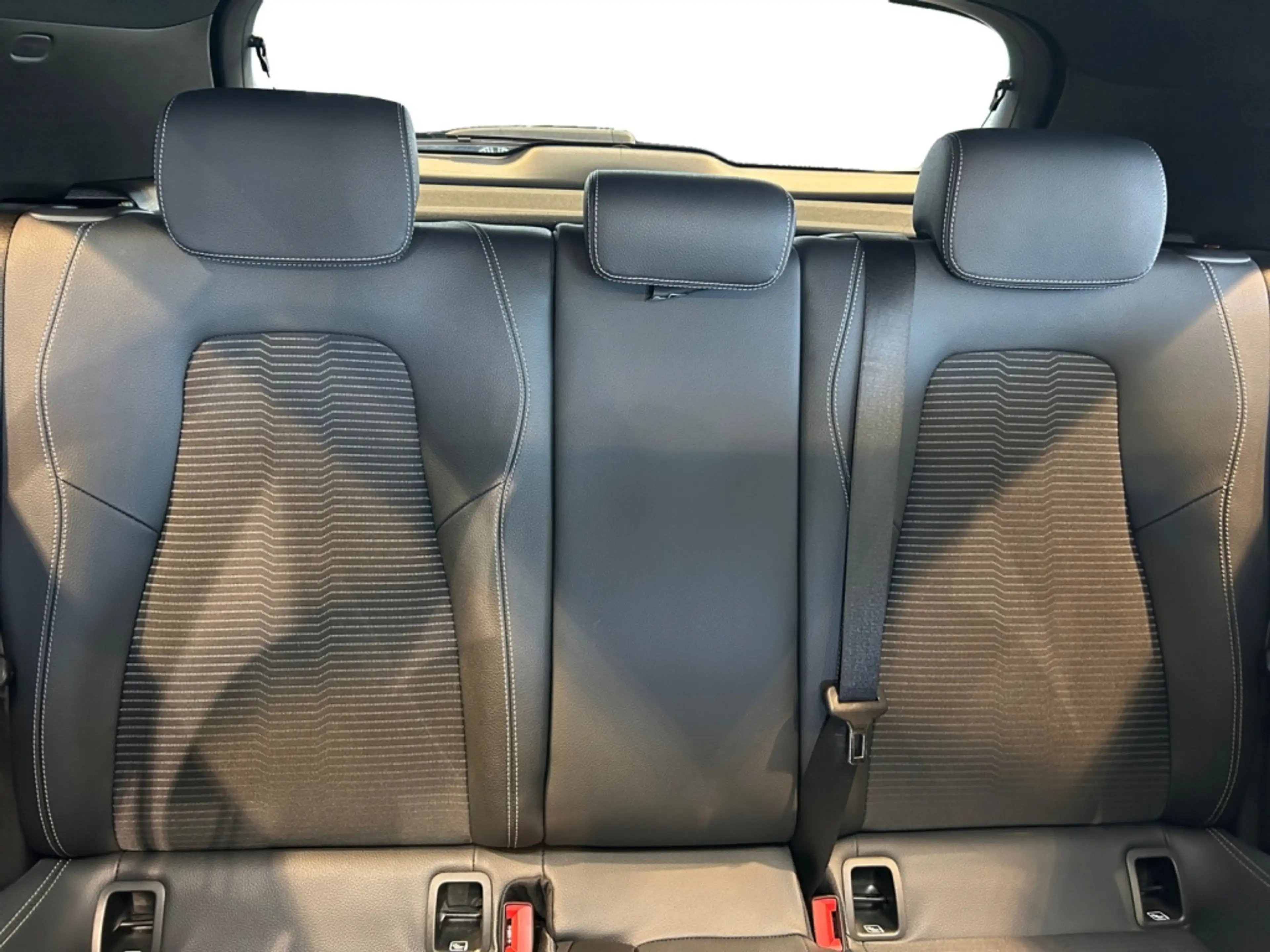 Mercedes-Benz A 200 Progressive MBUX+Progressive+Carbon+Pano — photo 11