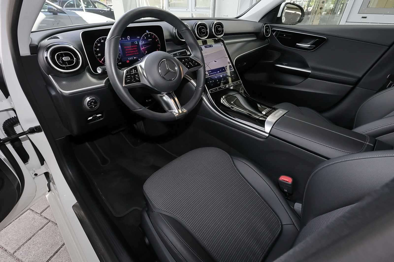 Mercedes-Benz C 180