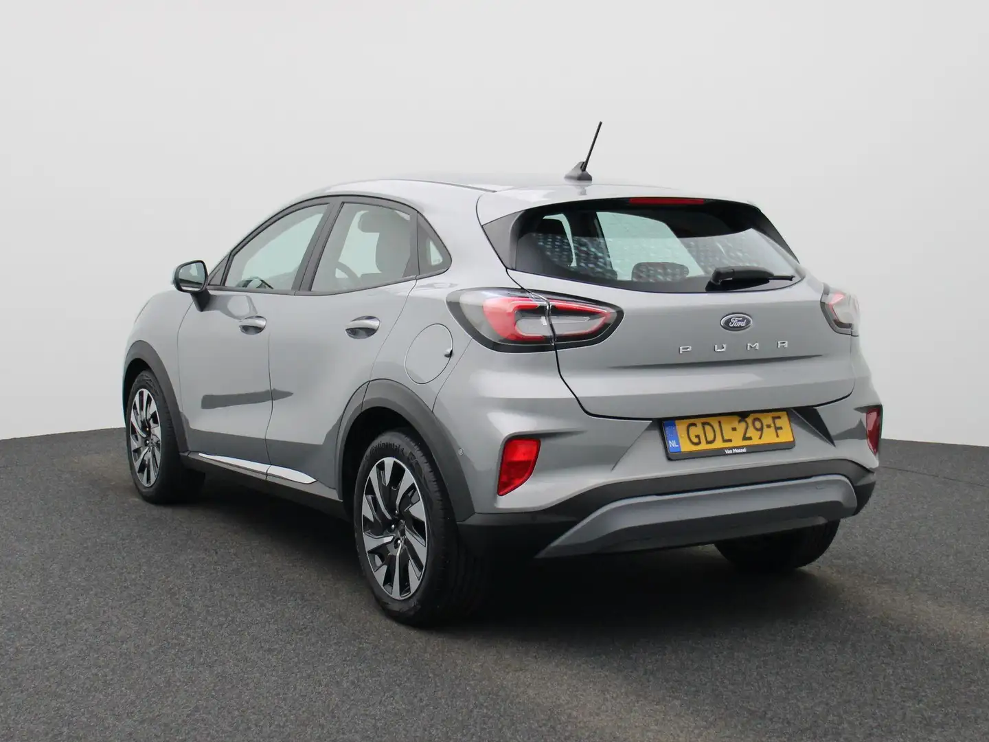 Ford Puma 1.0 EcoBoost Hybrid Titanium Winterpack | Navigati Grijs - 2