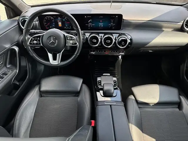Mercedes-Benz A view 5