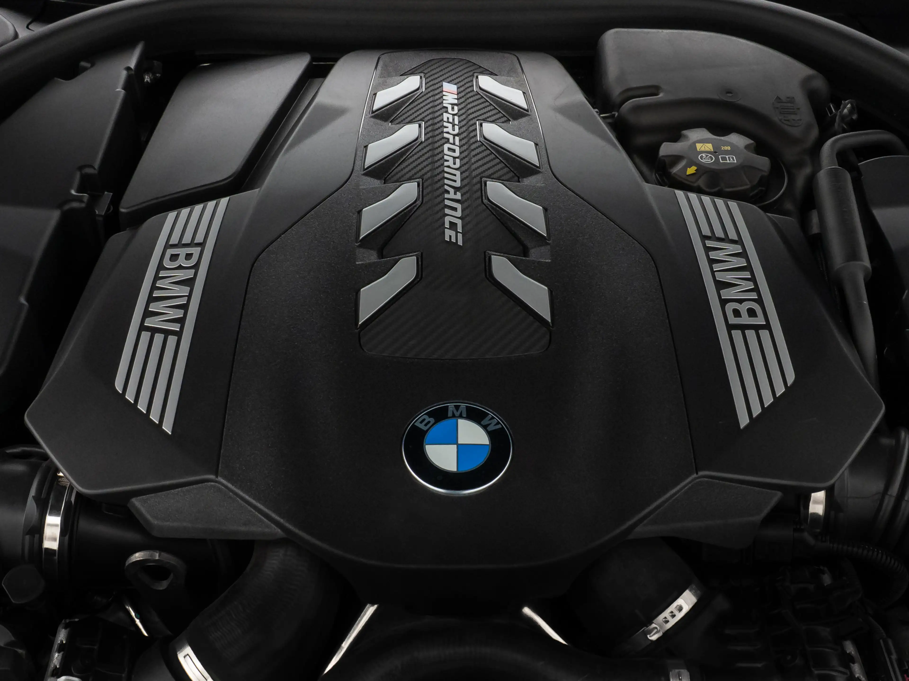 BMW 550 xD Kamera Laser HUD DAB H K 4Klima Komfort — photo 14
