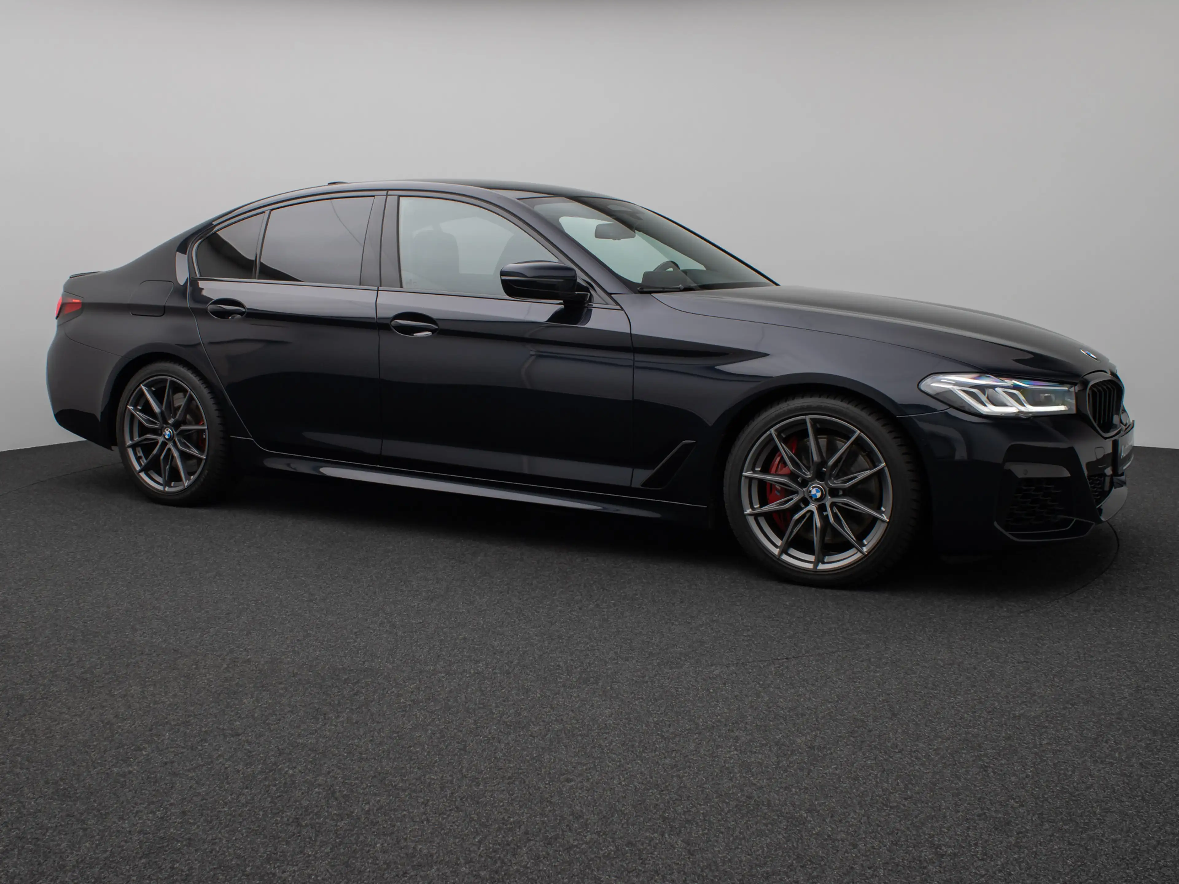 BMW 550 xD Kamera Laser HUD DAB H K 4Klima Komfort — photo 4