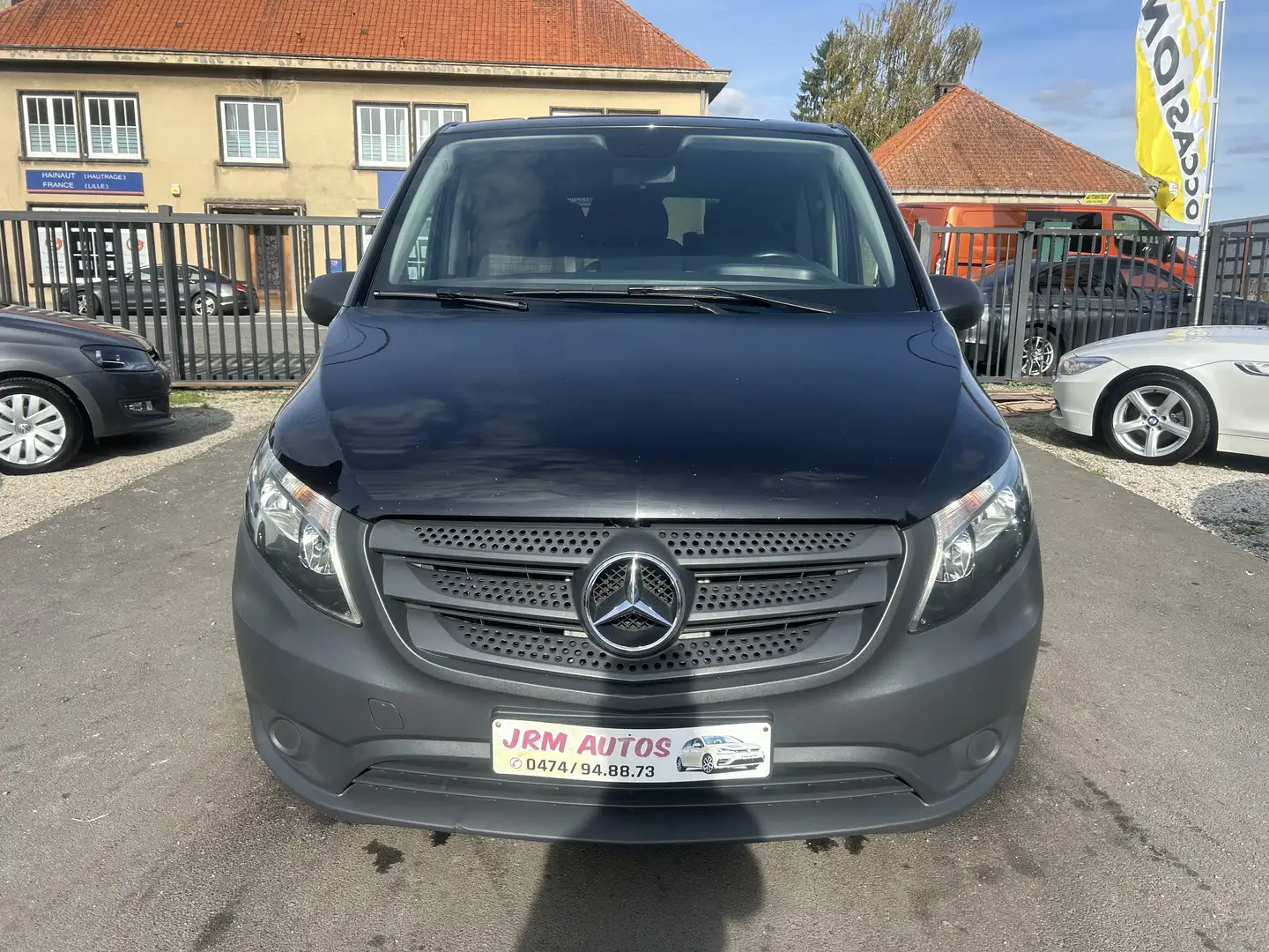 Mercedes-Benz Vito Tourer 114 CDI AUTOMATIQUE 9 PLACES ** CLIM/GPS ** Noir - 2