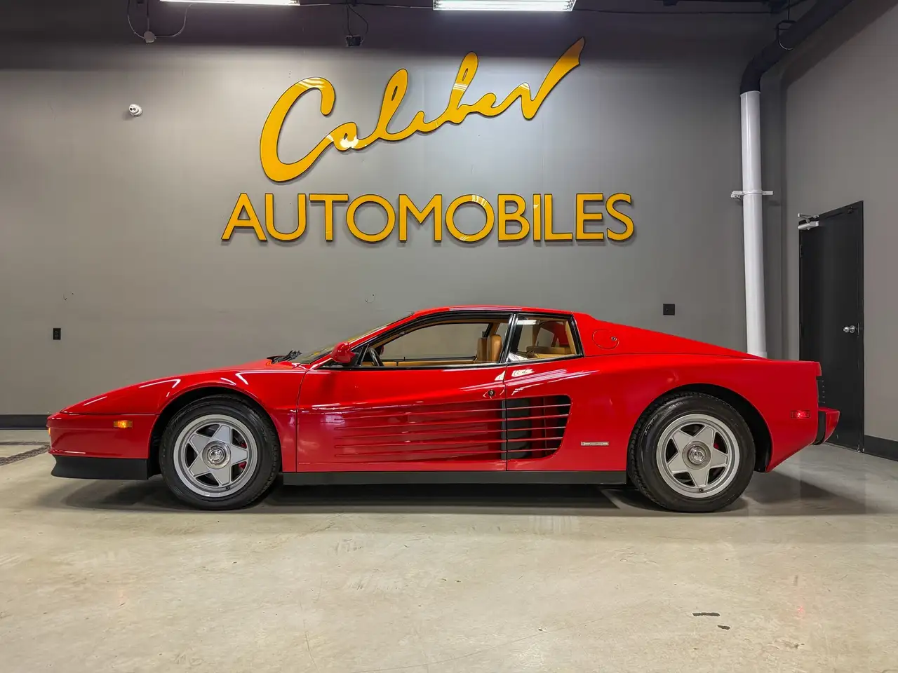 Ferrari Testarossa снимка Ferrari Testarossa