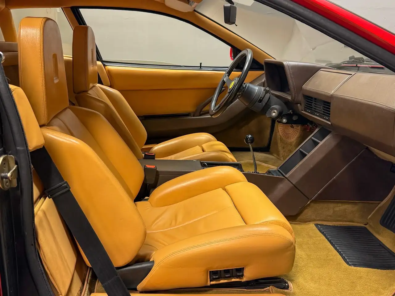 Ferrari Testarossa снимка Ferrari Testarossa