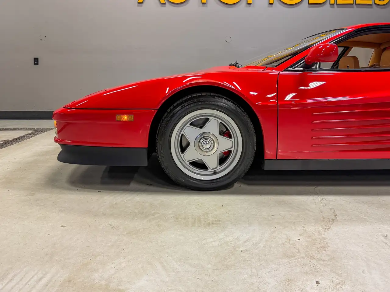 Ferrari Testarossa снимка Ferrari Testarossa