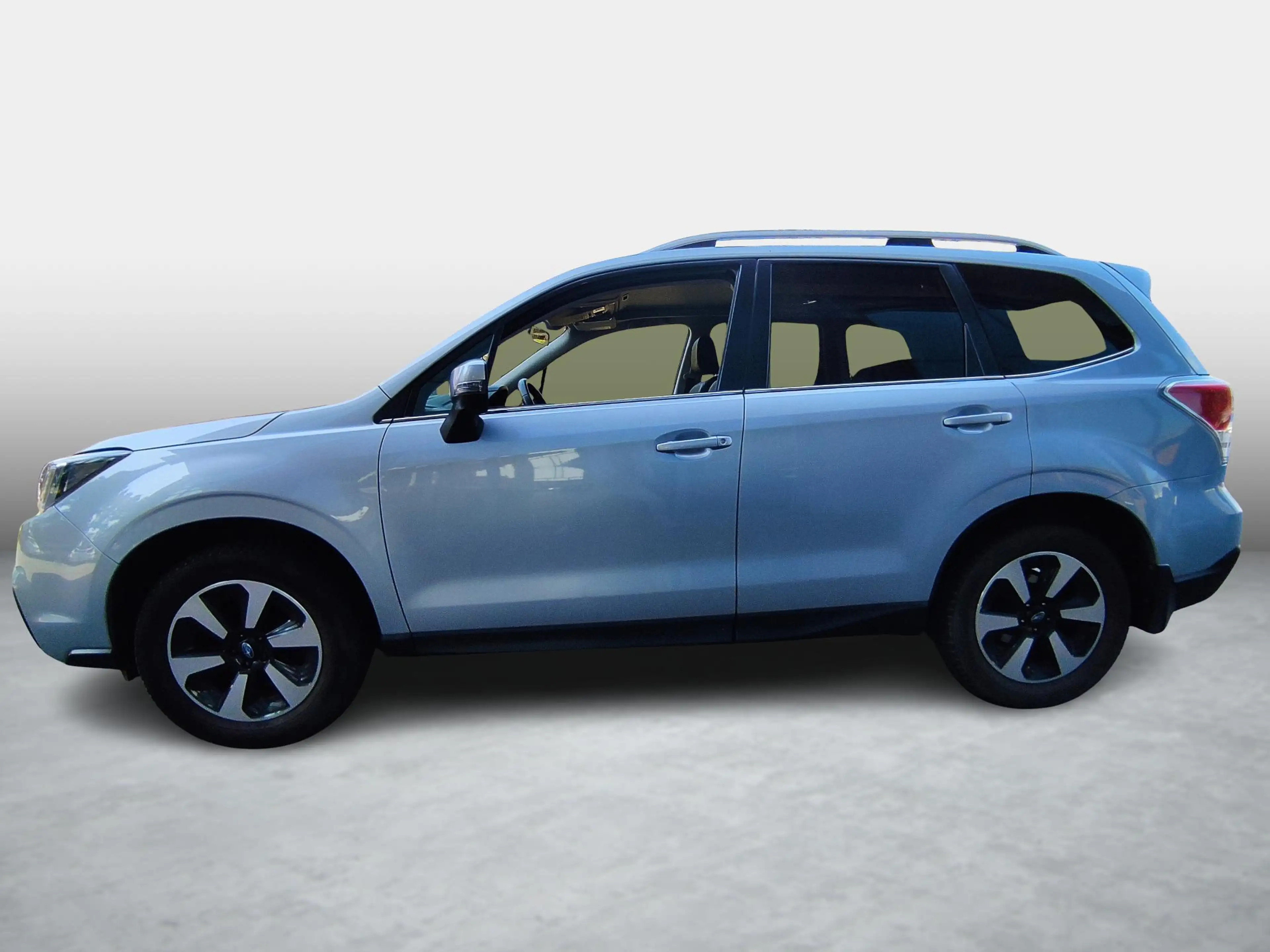 Subaru Forester 2.0 Premium — photo 2