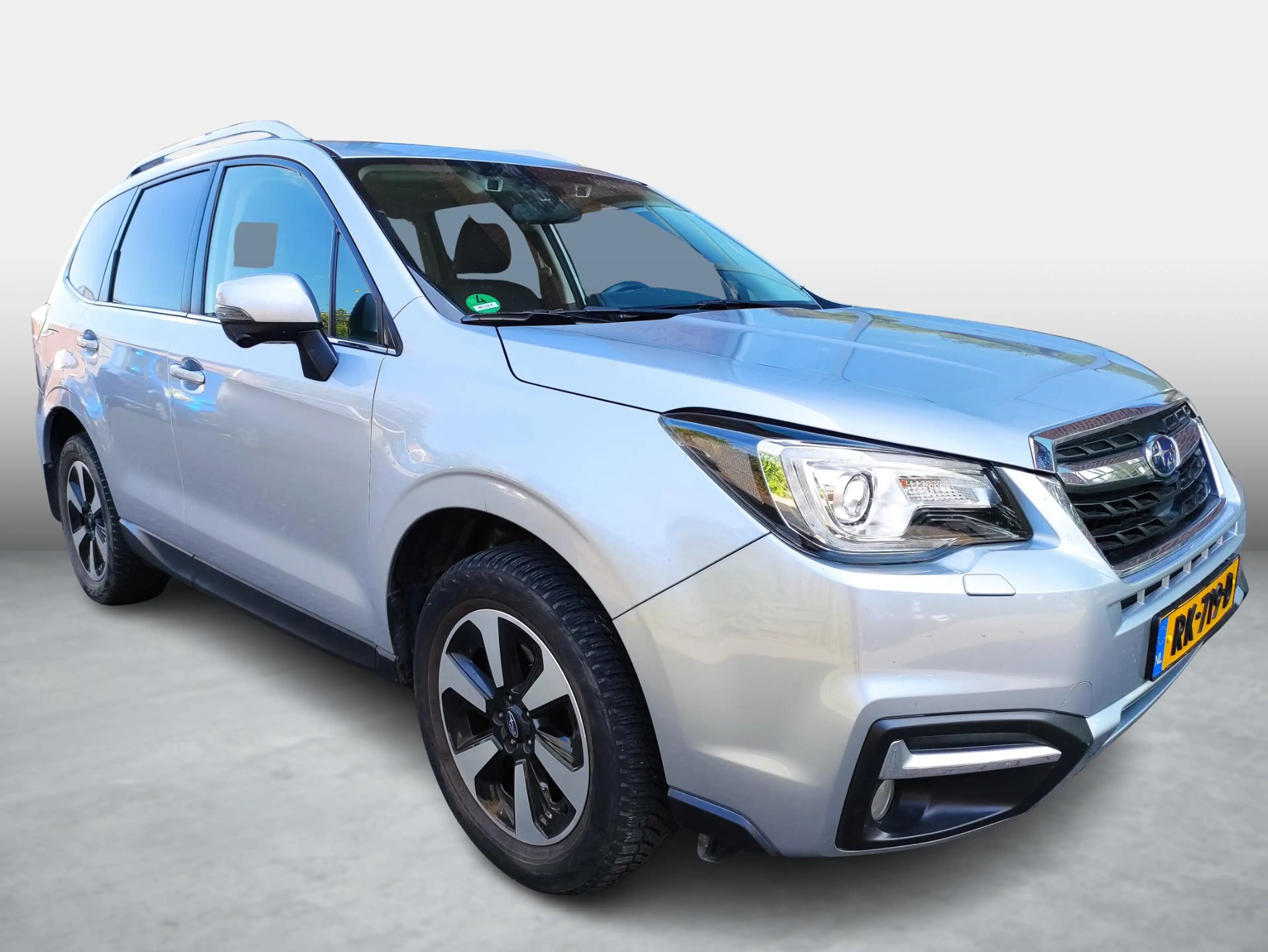 Subaru Forester 2.0 Premium — photo 7