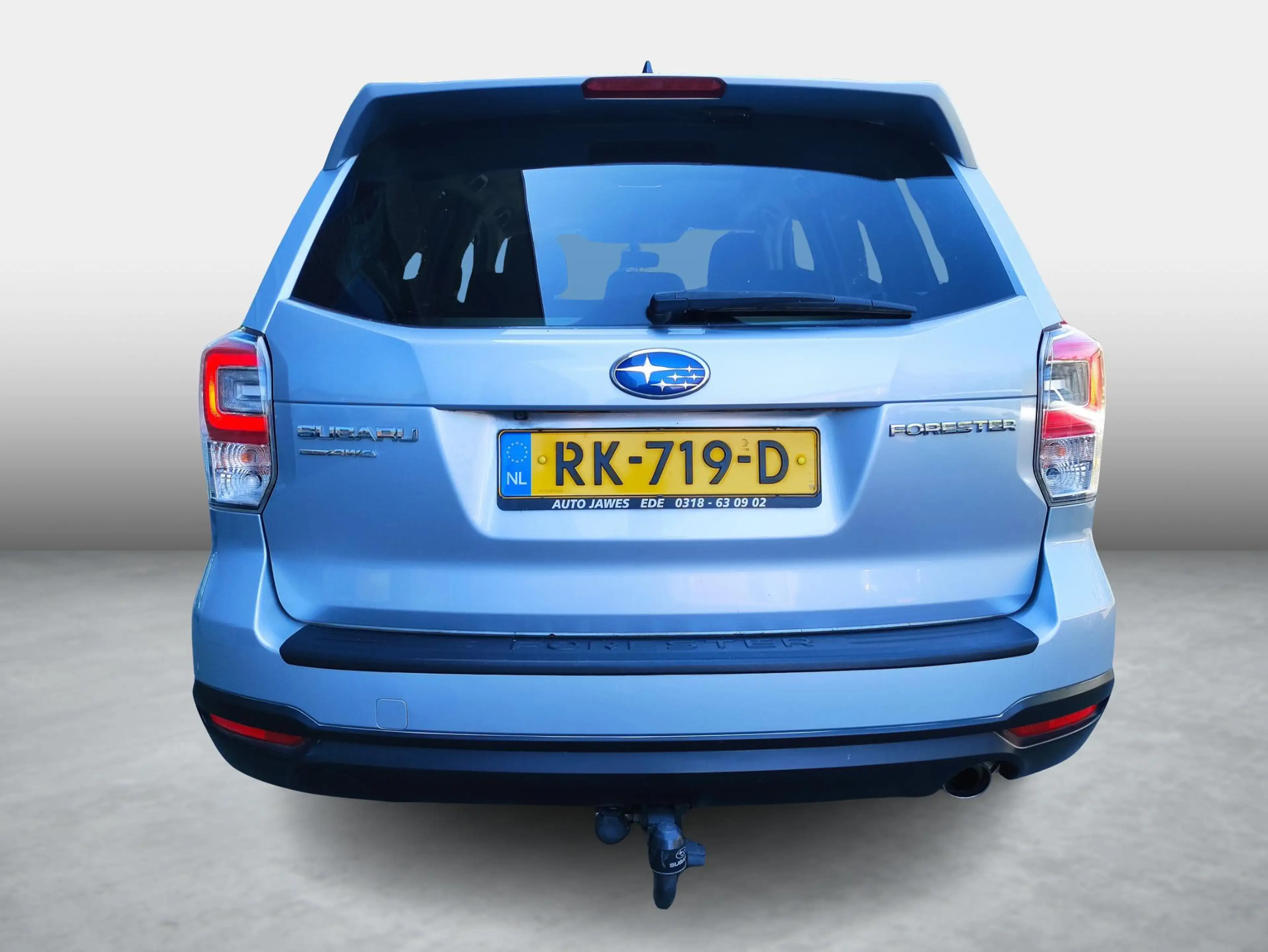 Subaru Forester 2.0 Premium — photo 4