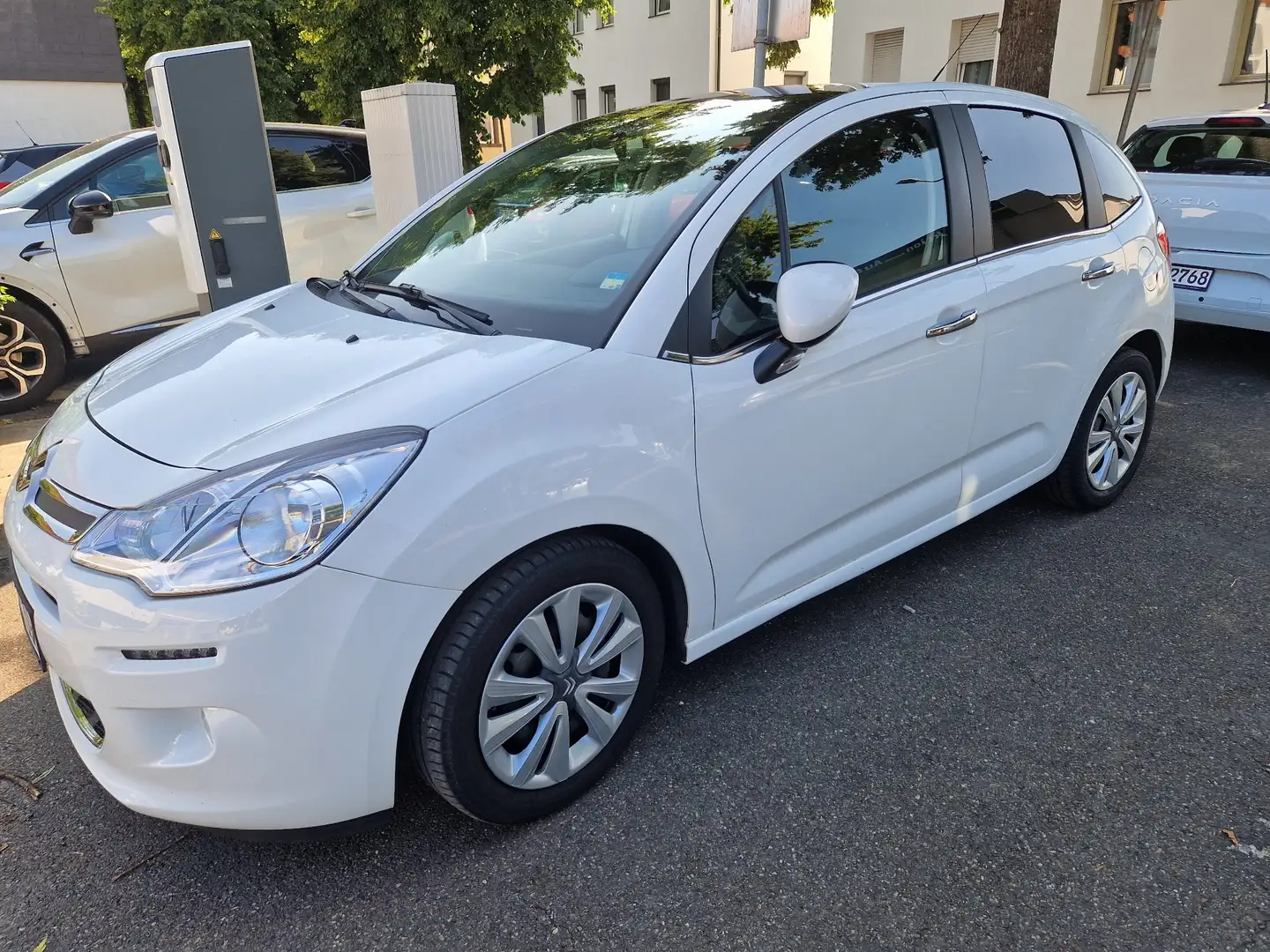 Citroen C3 Pure Tech (VTi) 82 Selection - 1