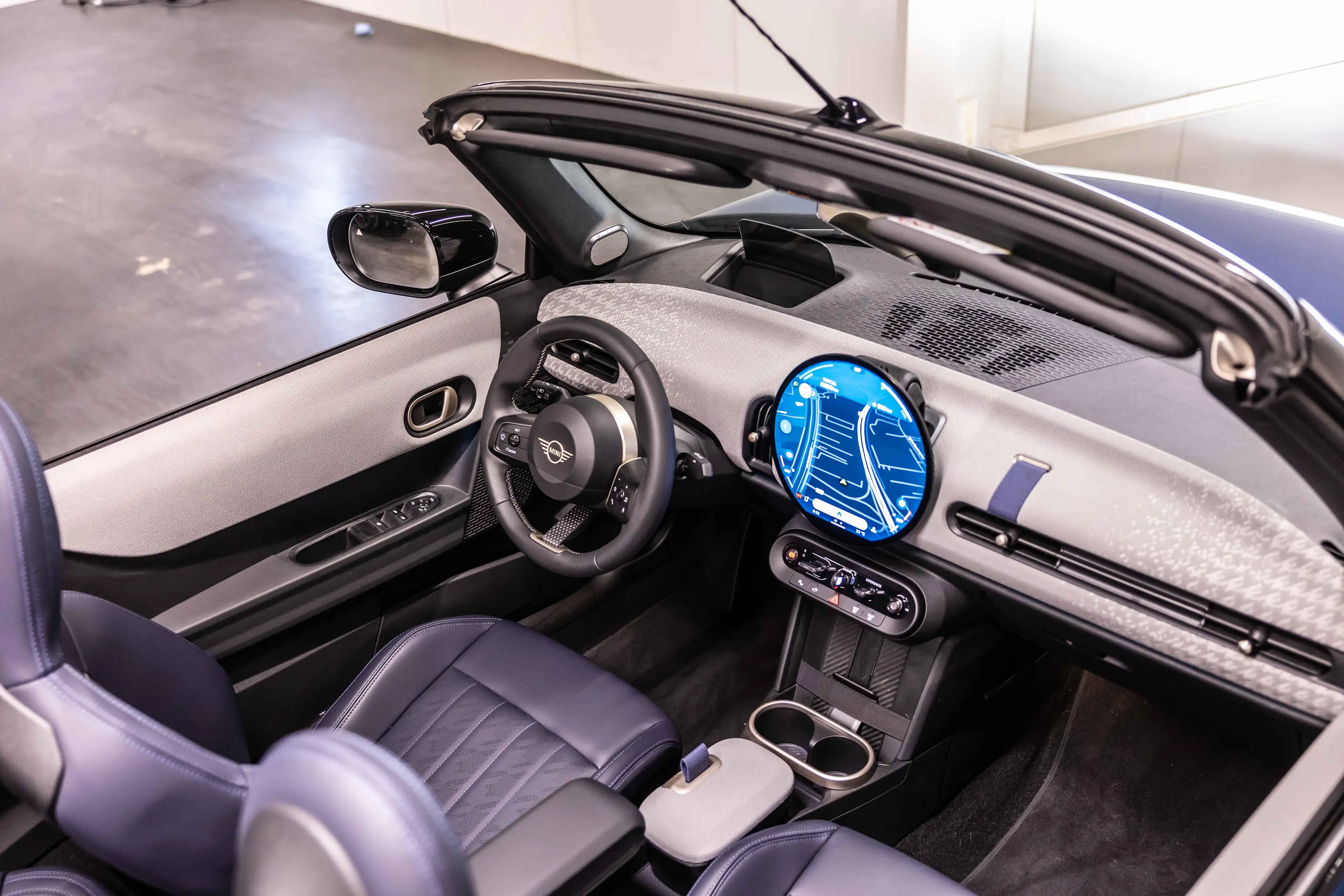 MINI Cooper S Cabrio AUT | CAMERA | LED | H&K | — photo 12