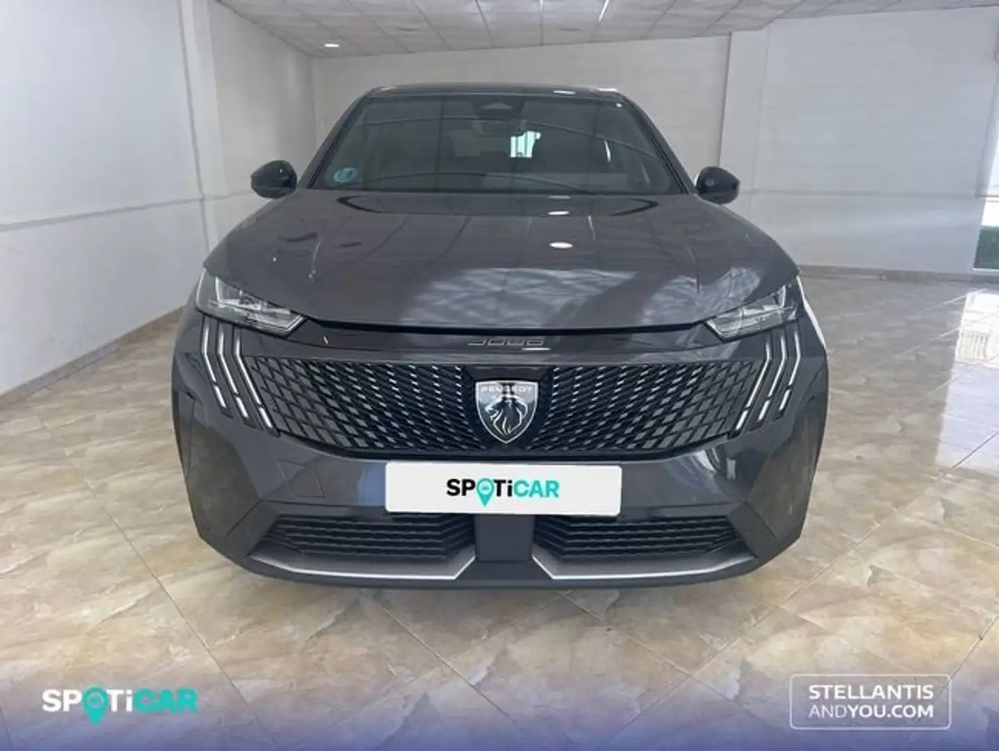 Peugeot 3008 1.2 100KW eDCS6 Allure Gris - 2