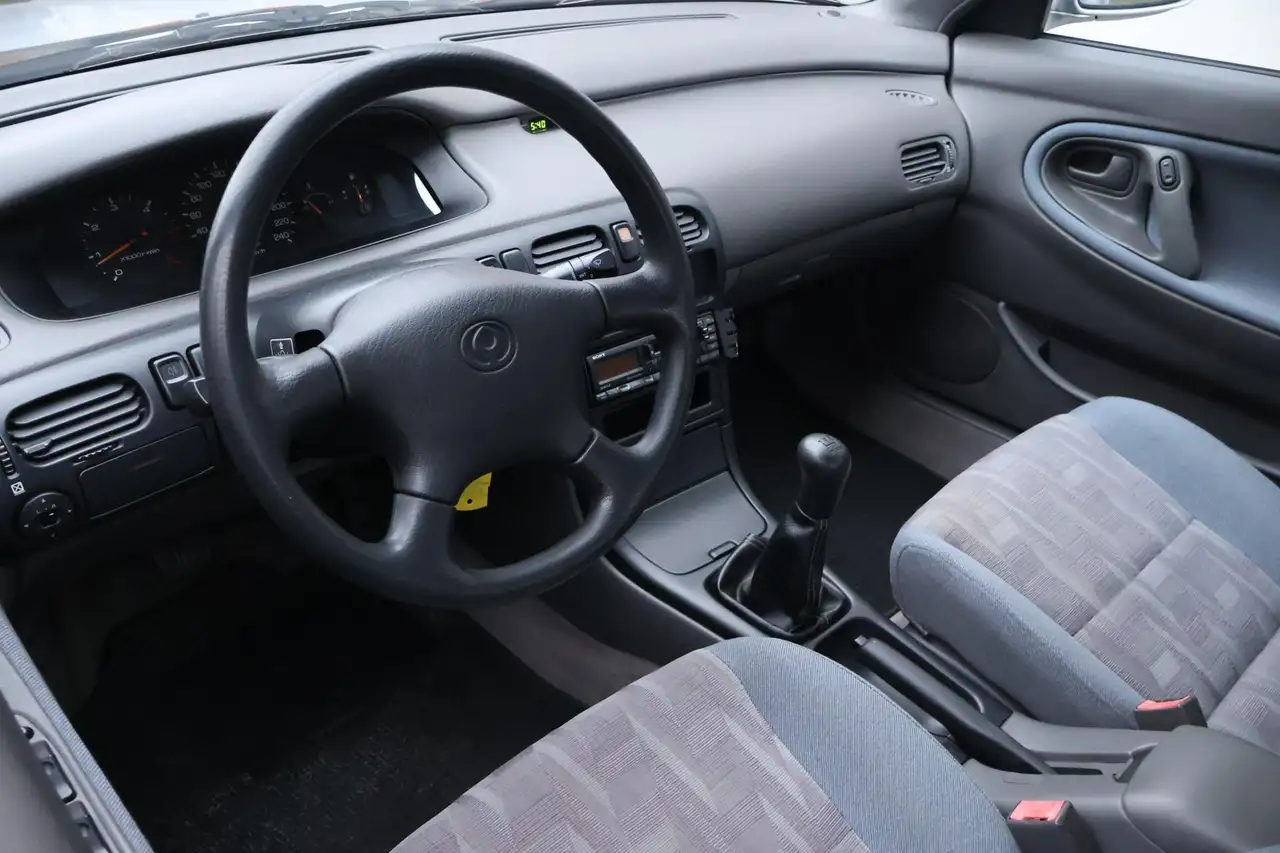 Mazda 626 2.0D Comprex GLX ., foto 8
