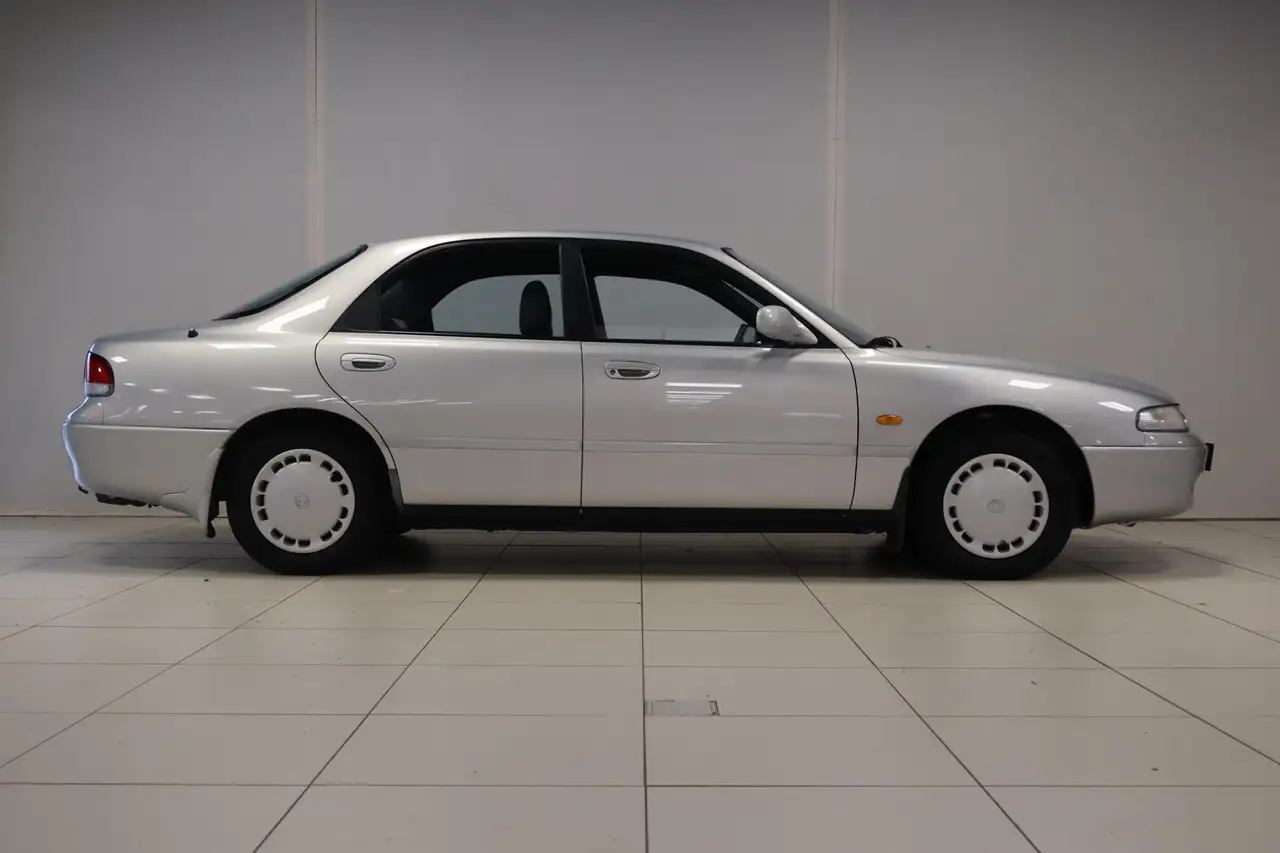 Mazda 626 2.0D Comprex GLX ., foto 5