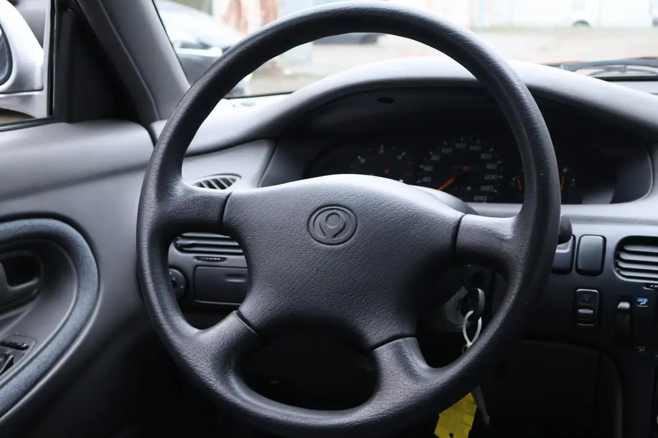 Mazda 626 2.0D Comprex GLX ., foto 12