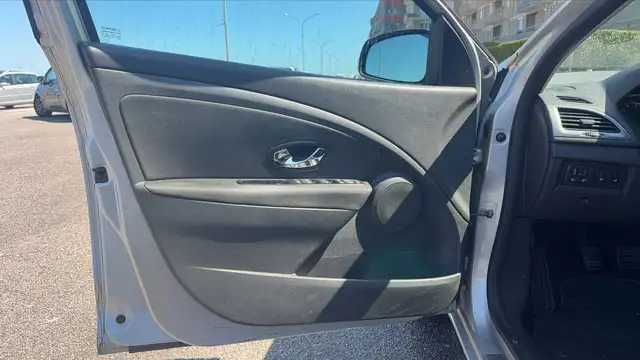 Renault Megane view 7