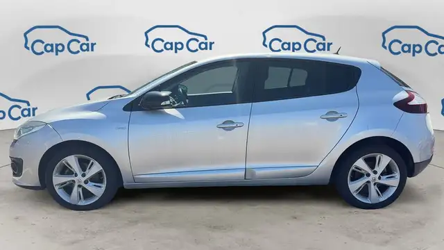 Renault Megane view 2
