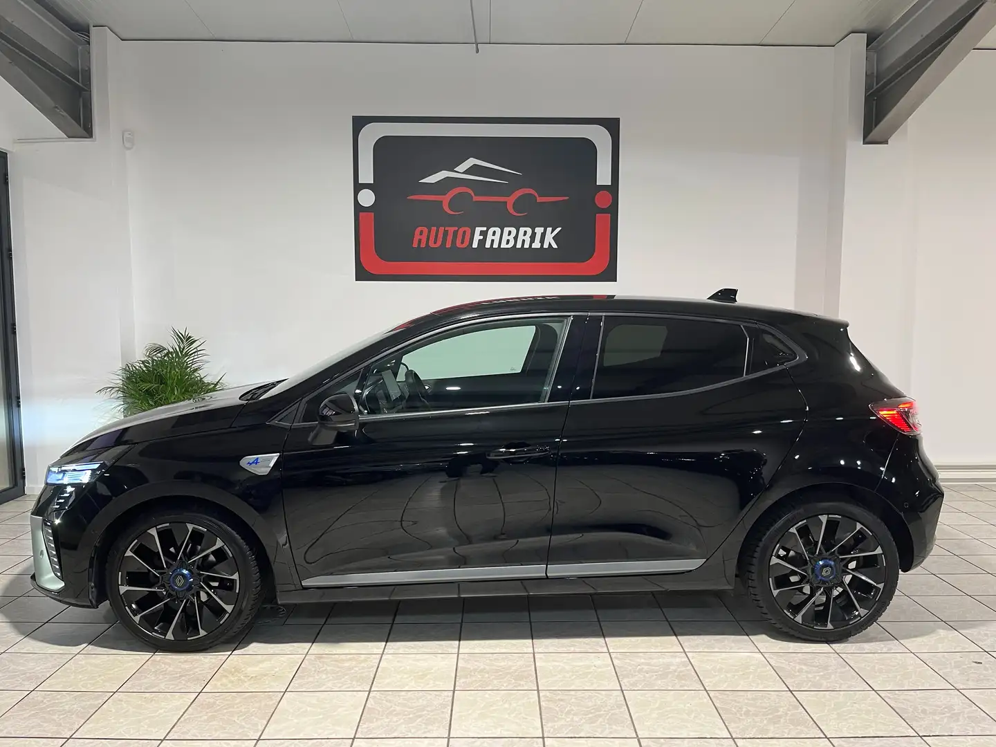 Renault Clio Clio TCe 90 ESPIRIT ALPINE Schwarz - 2