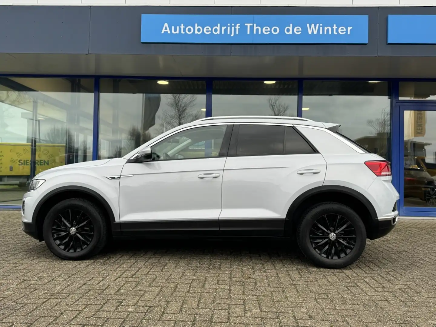 Volkswagen T-Roc 1.5 TSI Style| R-line, Camera, Clima, Cruise, Appl Wit - 2