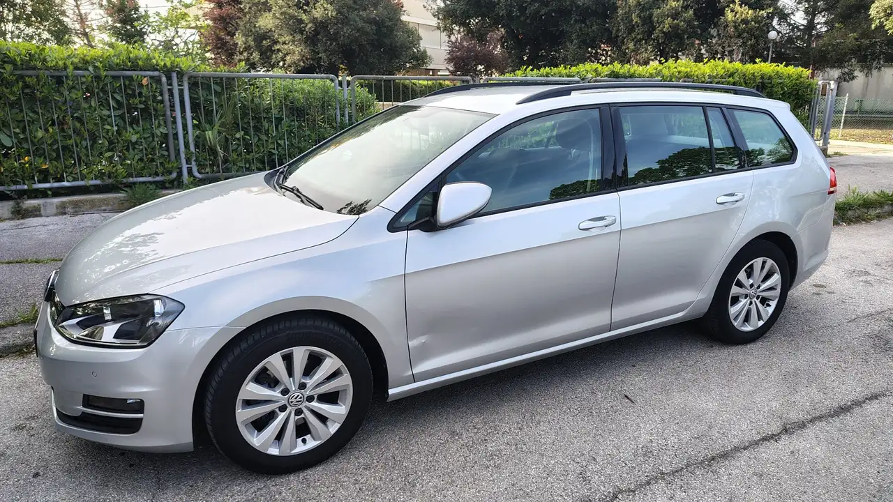 Volkswagen Golf Variant