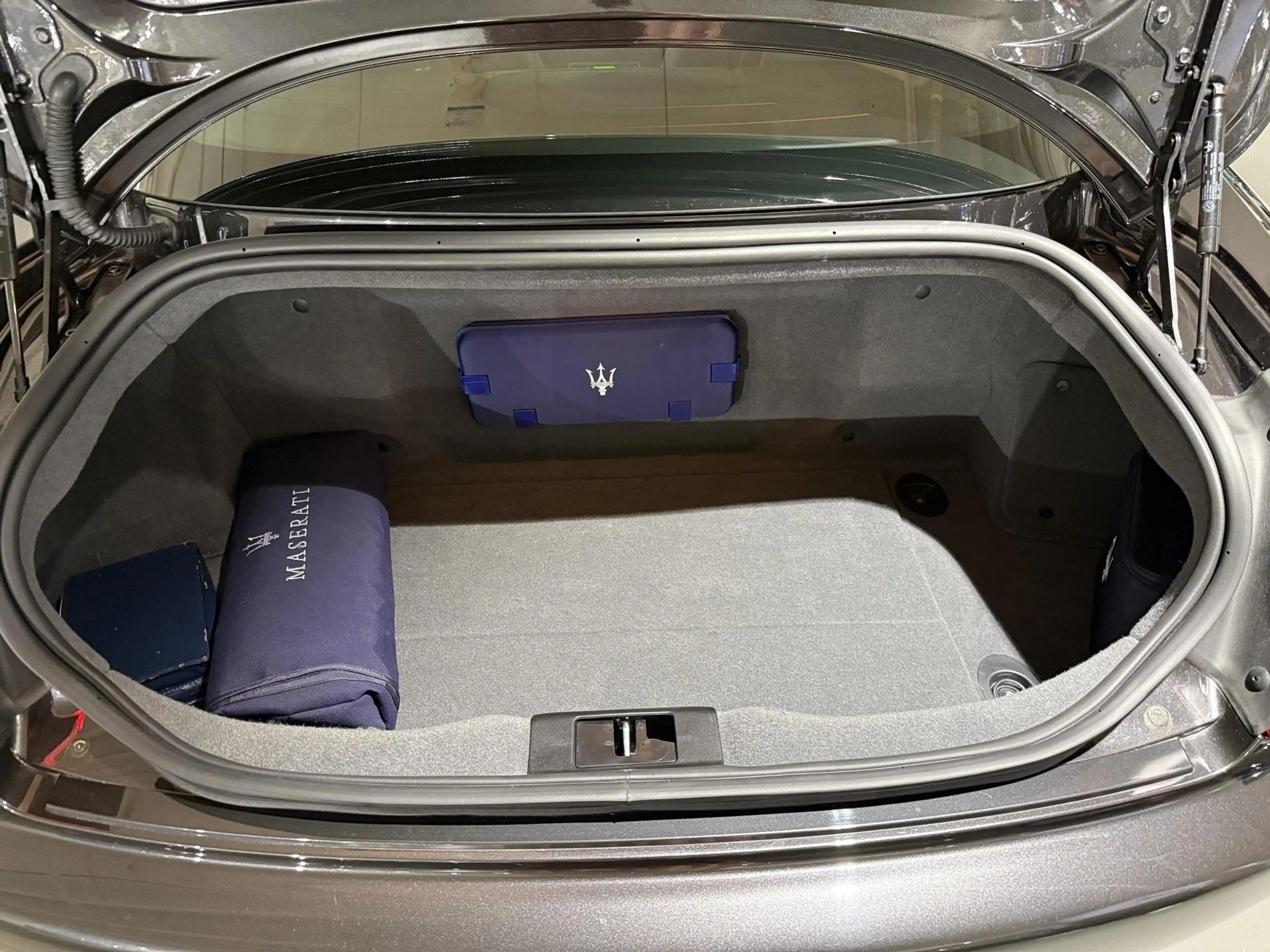 Maserati GranTurismo 4.7 S Aut. — photo 12