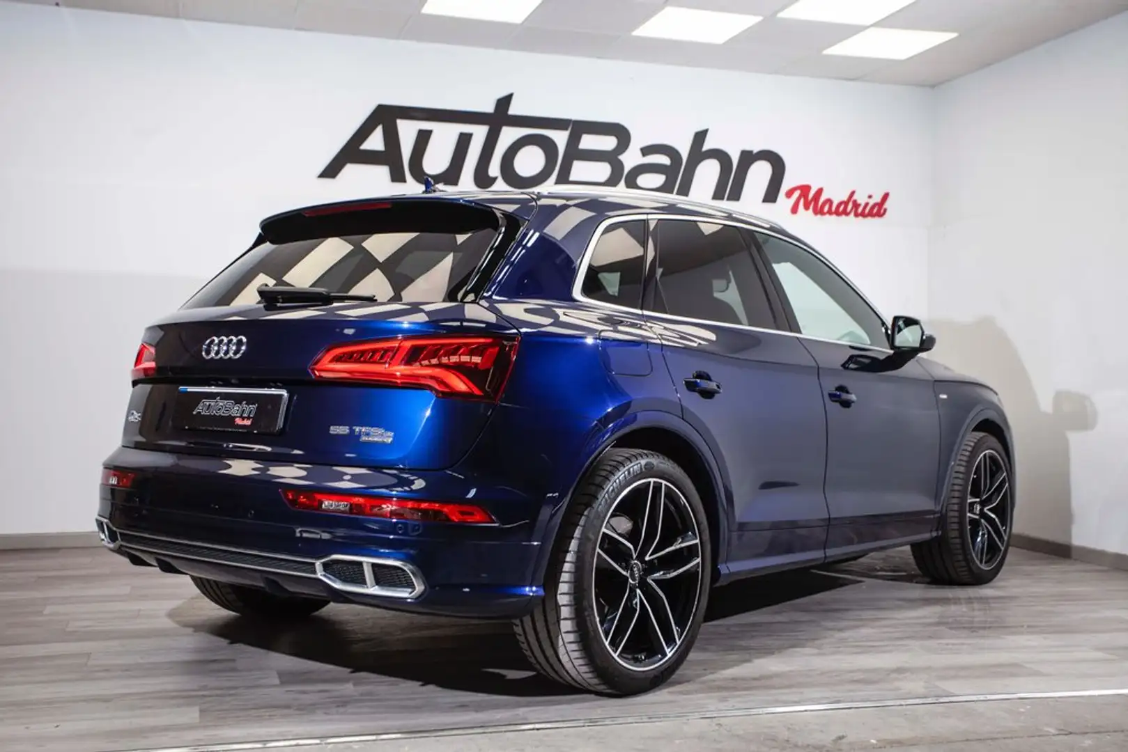 Audi QUATTRO Competition 55 TFSI E S tronic Azul - 1