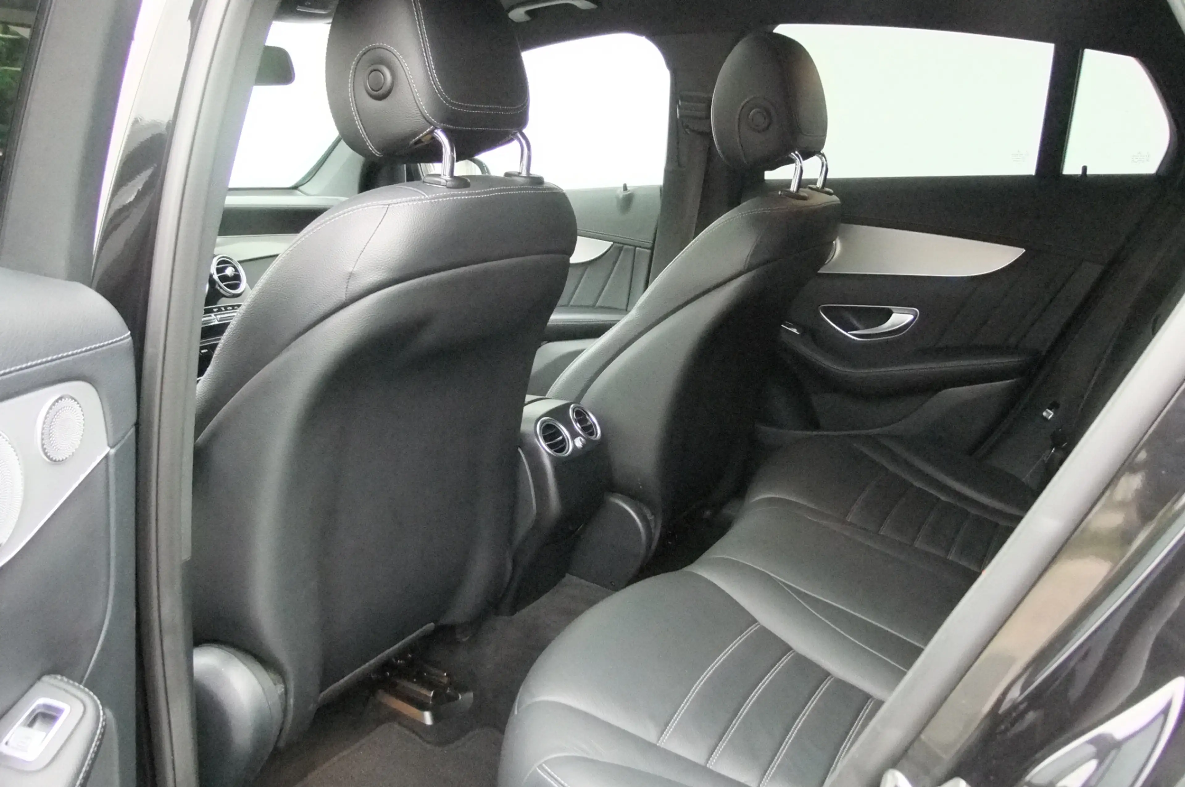 Mercedes-Benz GLC 43 AMG Coupé 4MATIC / Luchtvering/ Schuifdak/ 360 camera/ — photo 27
