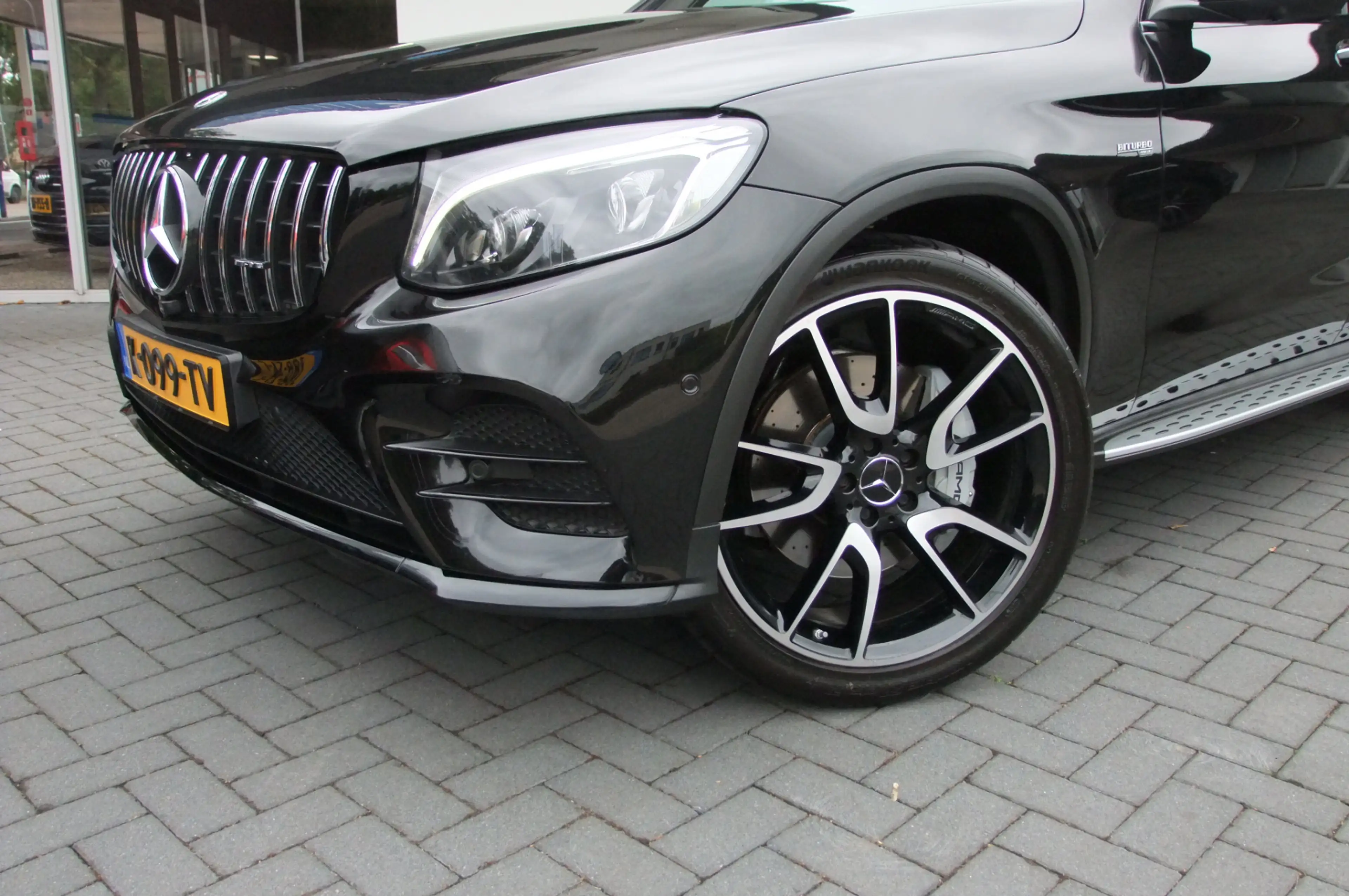 Mercedes-Benz GLC 43 AMG Coupé 4MATIC / Luchtvering/ Schuifdak/ 360 camera/ — photo 3